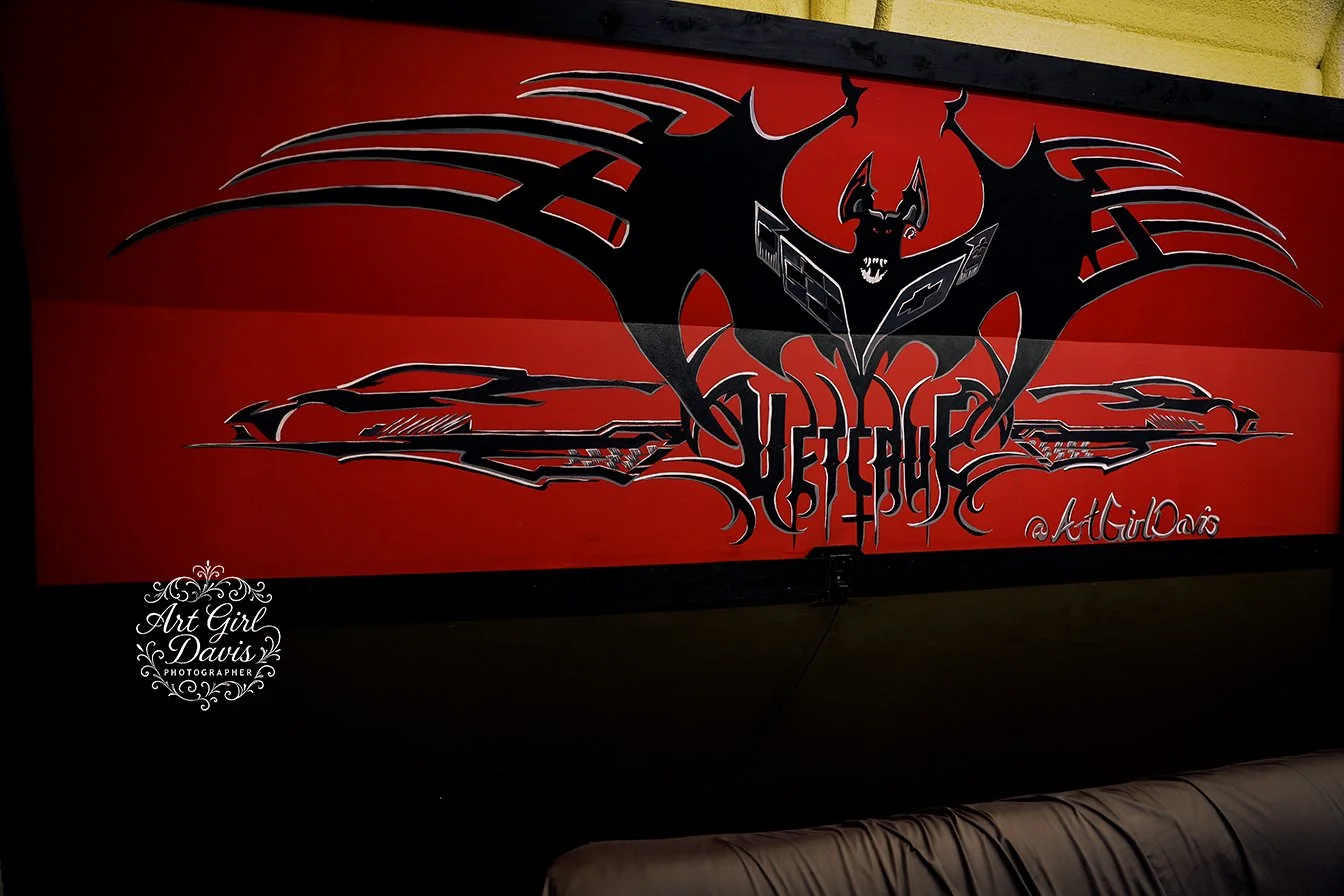 Vet Cave private corvette bar mural