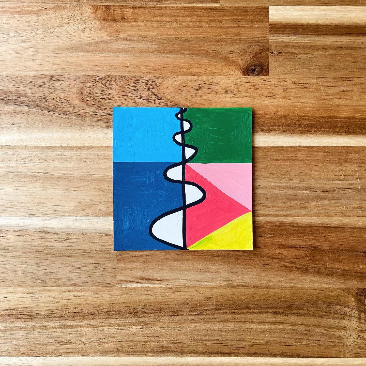 (88/100) Album &ldquo;Overseas&rdquo; by @evergreen_sound🔥 Painted with acrylic on 4&rdquo; x 4&rdquo; paper for my #100albumswithlaura project 🌈

Fave song &ldquo;Gemini&rdquo; is perfect for eating ice cream to 🥰

Scroll to see the original 🤍 C