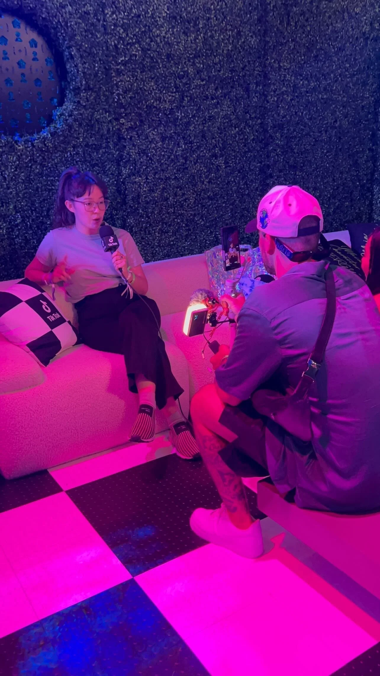 VidCon2022-TikTokSocialInterview.JPG