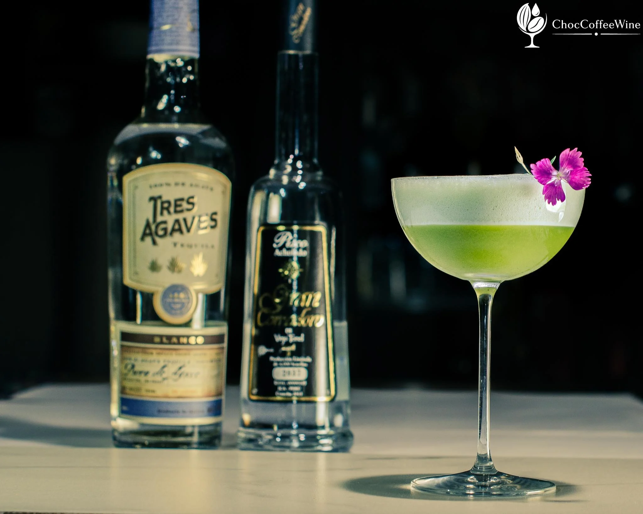 Chutney-Tini-Sour made with acholado pisco, blanco tequila, green chutney, pineapple syrup and egg-white foam
