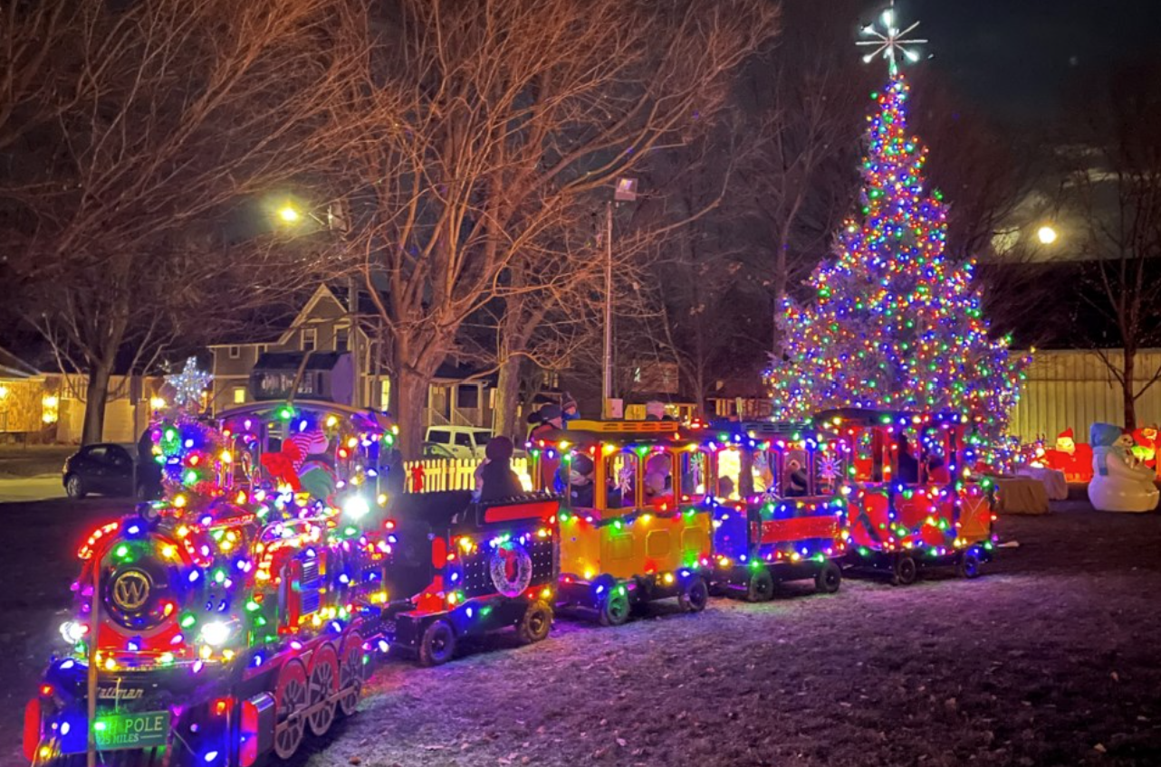 Aurora Christmas Market