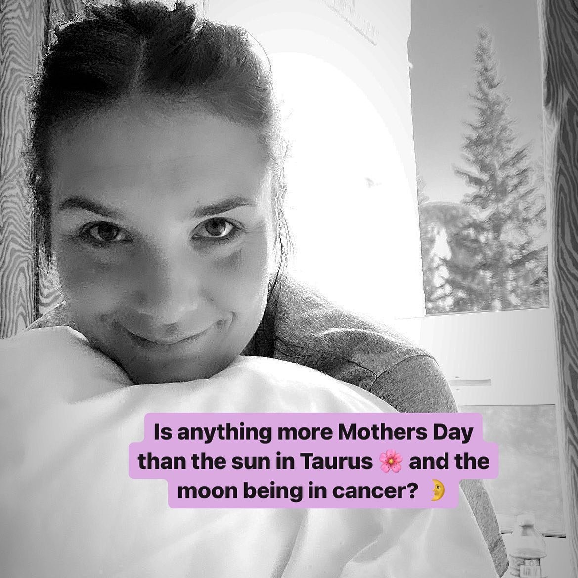 Just so interesting the way the astrology always falls 🌸🤍🦦😘 

#mothersday #astrology #taurusszn #moonincancer