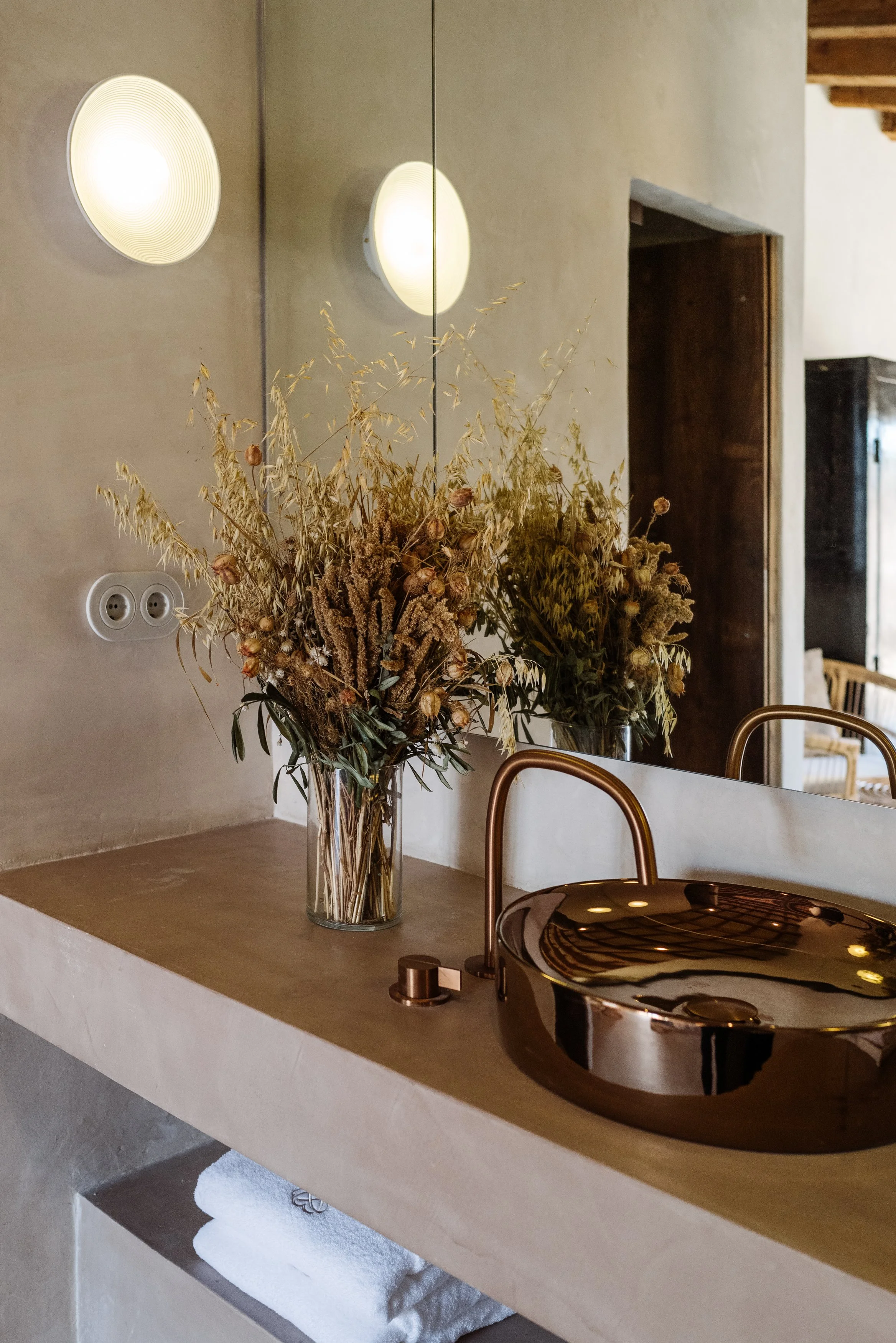 Bathroom_9.jpg