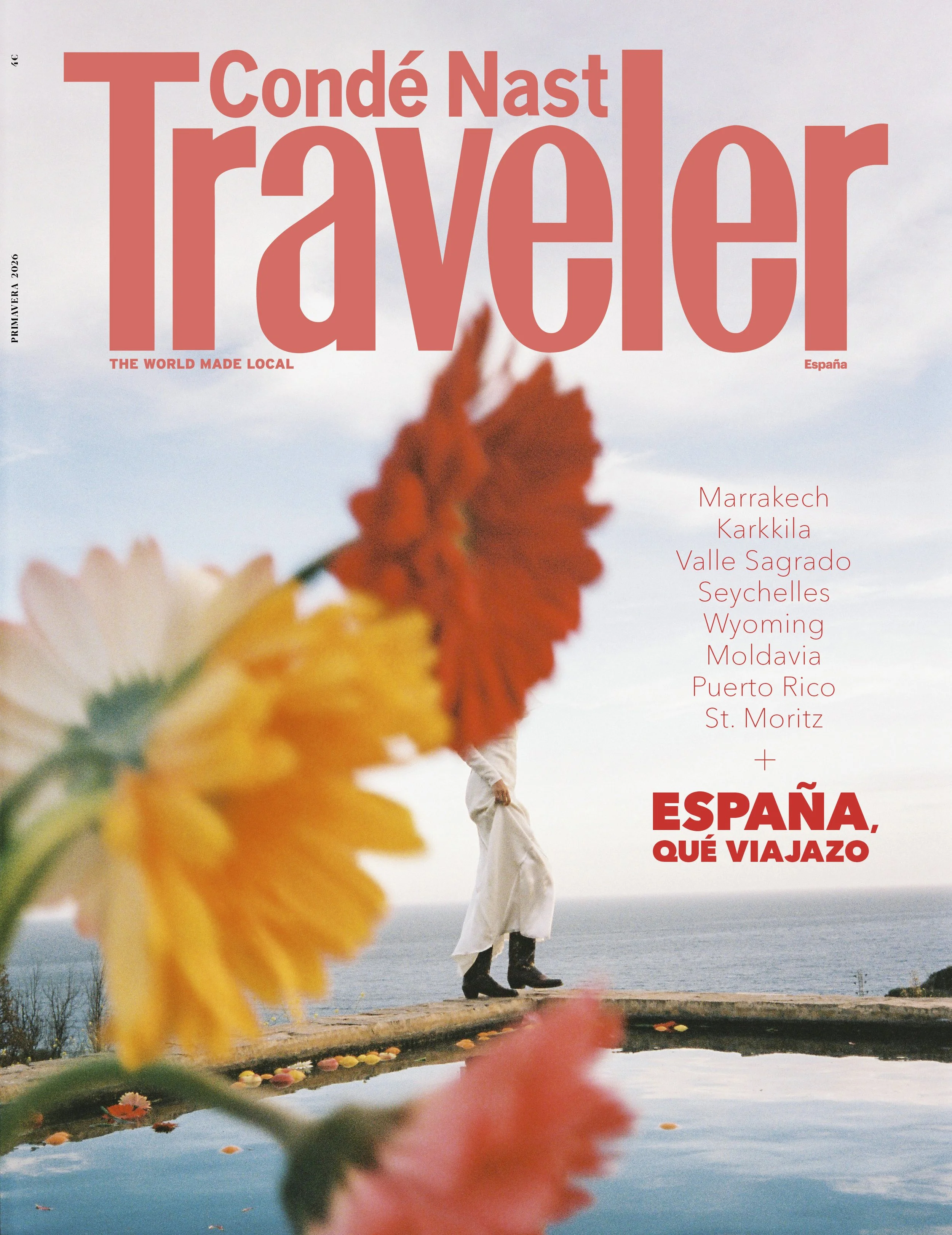 COVER TRAVELER_31989