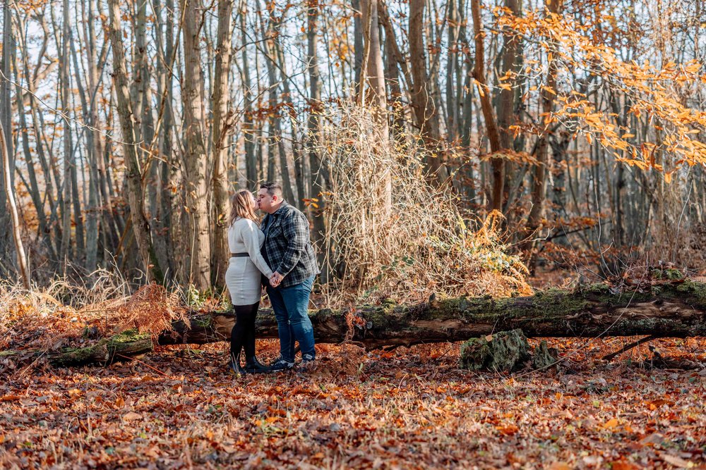 wrabness-woods-suffolk-autumn-engagement-photoshoot-josh-white-uk-weddings (41).jpg