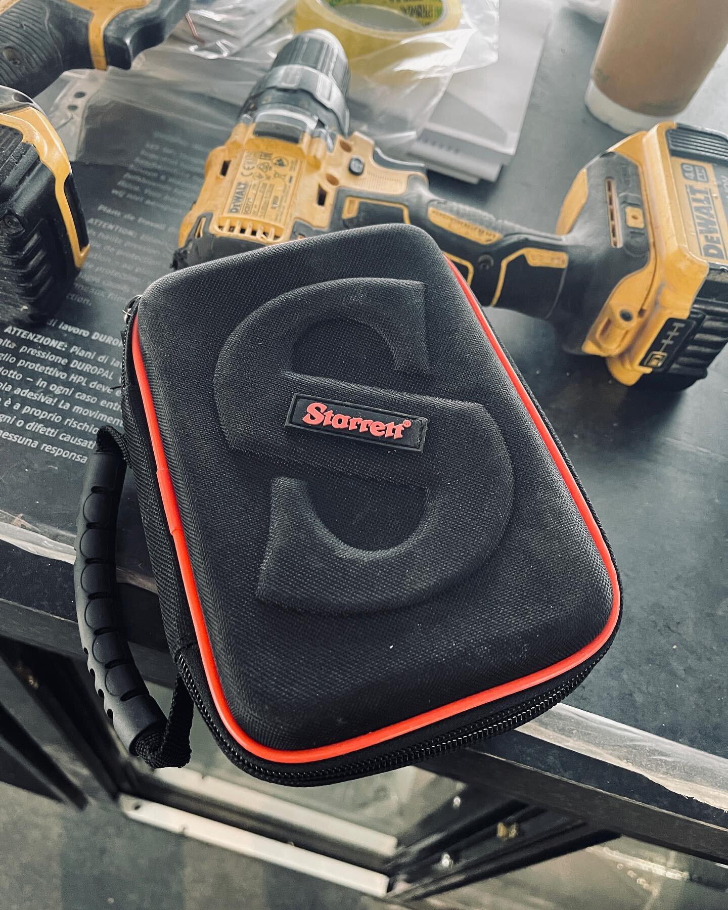 Loving these @starrett_uk cutters
Super sharp and clean cuts every time!
Also fit in my tool bag in this nice little pouch for quick access if needed 👌🏼
.
.
#starrett #diycraft #electrician #electricallife #sparks #electricalwiring #toolsofthetrade