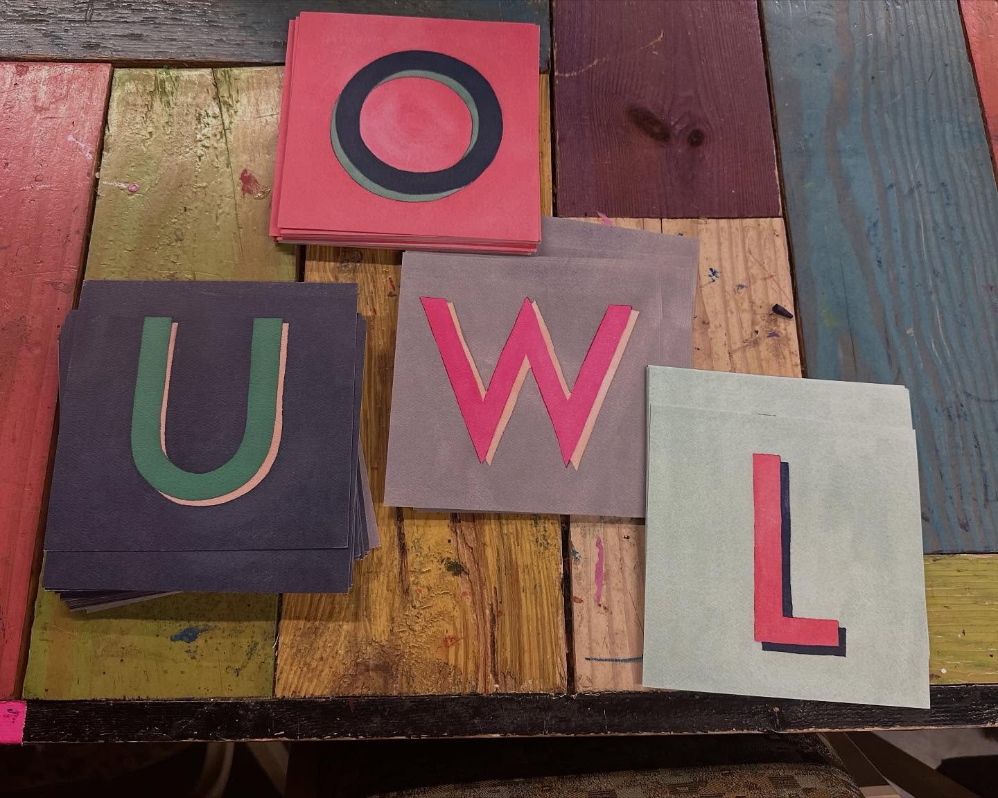 Thank you SO MUCH to @efrancespaper for your gorgeous donation of letter cards, frames, wrapping paper, and more!