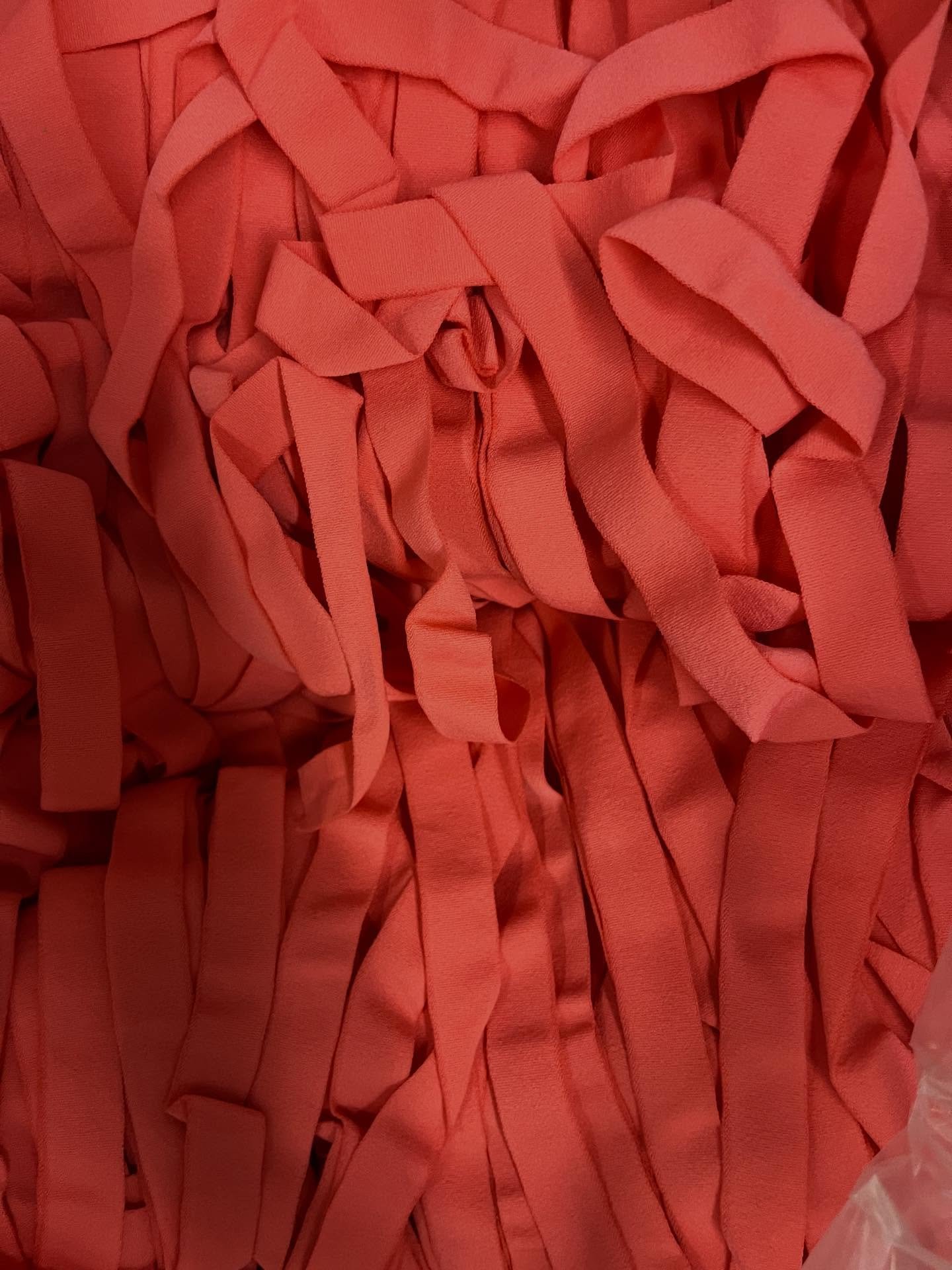 Sooooooooo much elastic!!!!