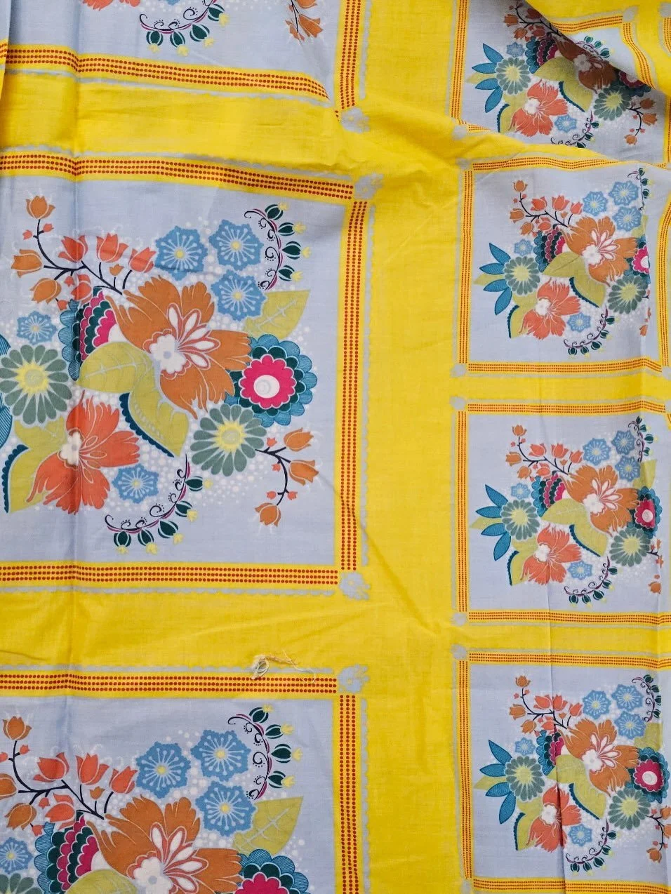 Just in! Gorgeous fabrics!