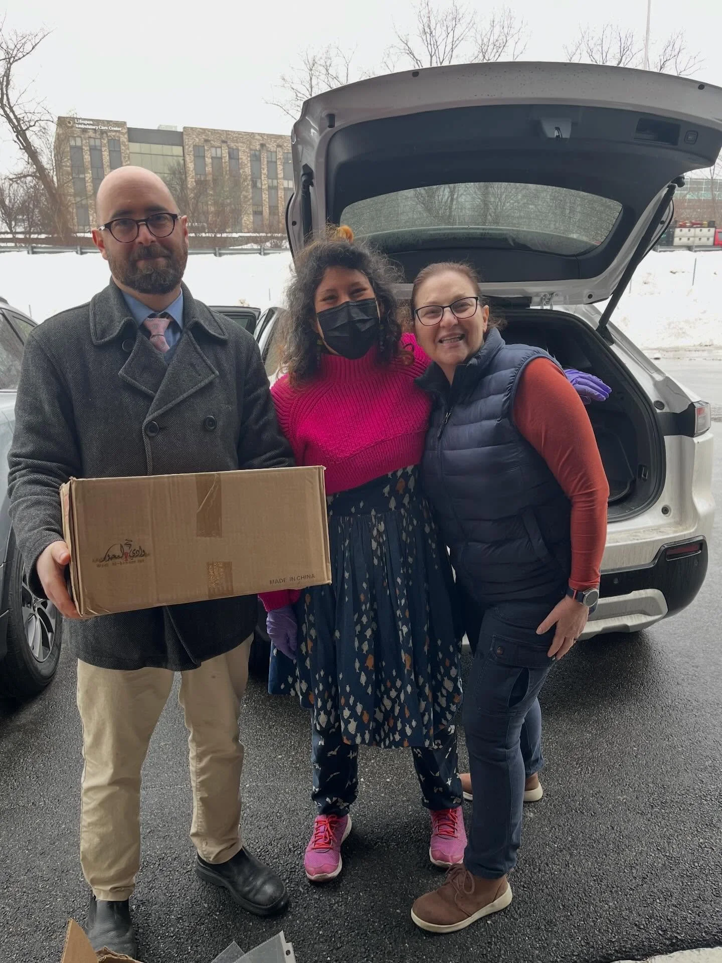 Thank you so much to Daniel for 6000 dropper bottles!!!