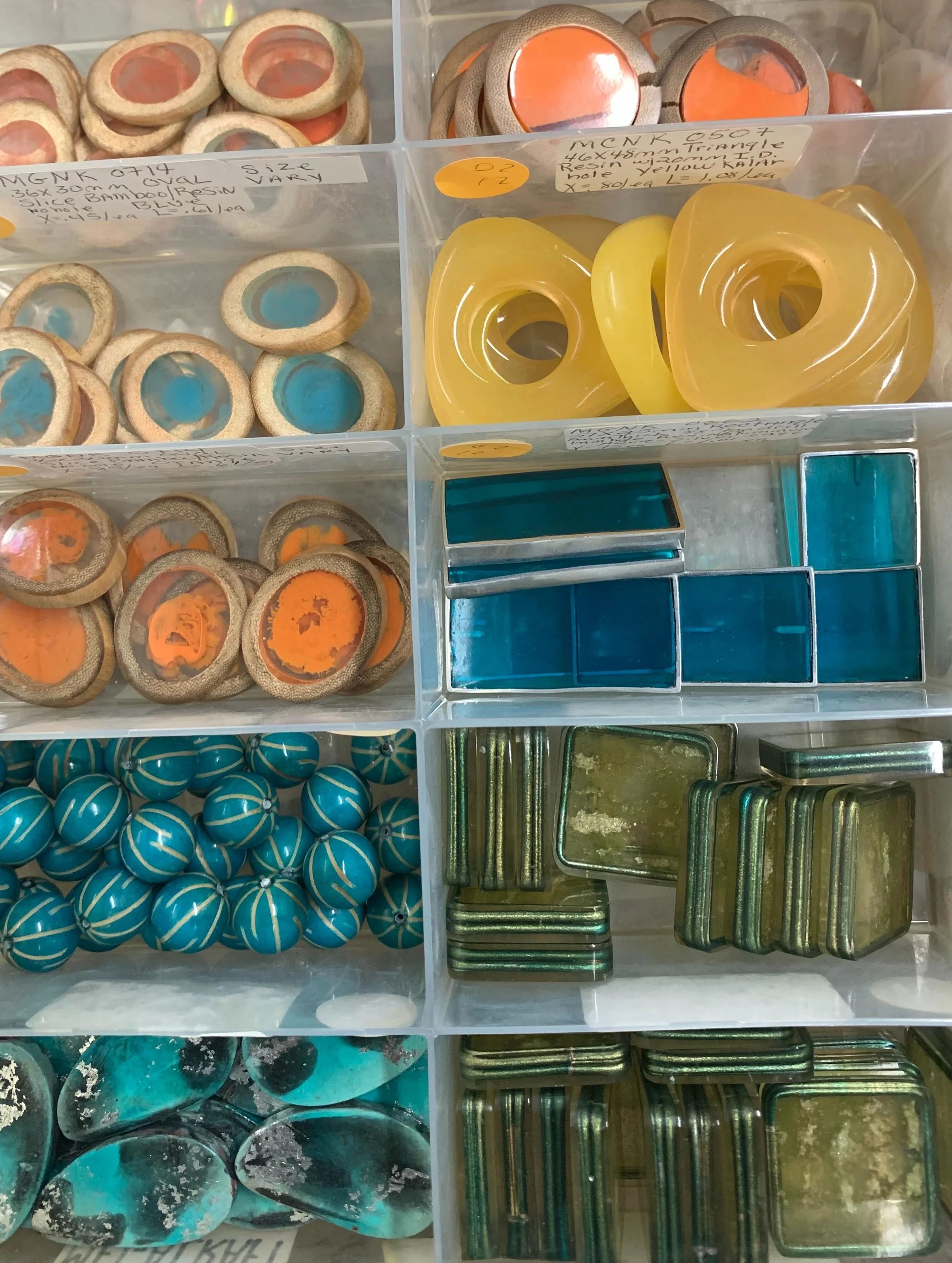 Tons of new beads!!