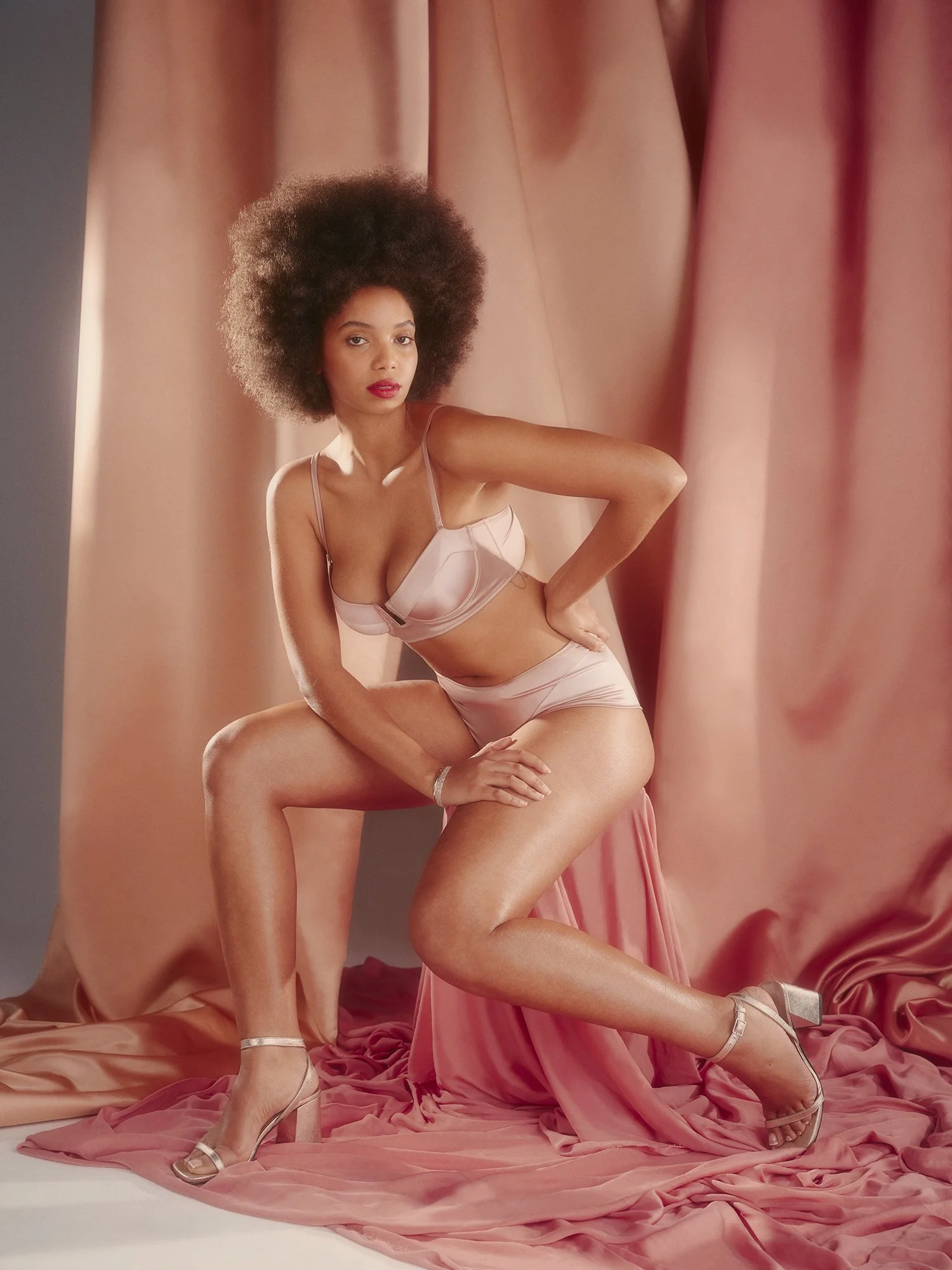 HR_HEIST_SATIN_COLLECTION_LOOK_07_010_edit.jpg