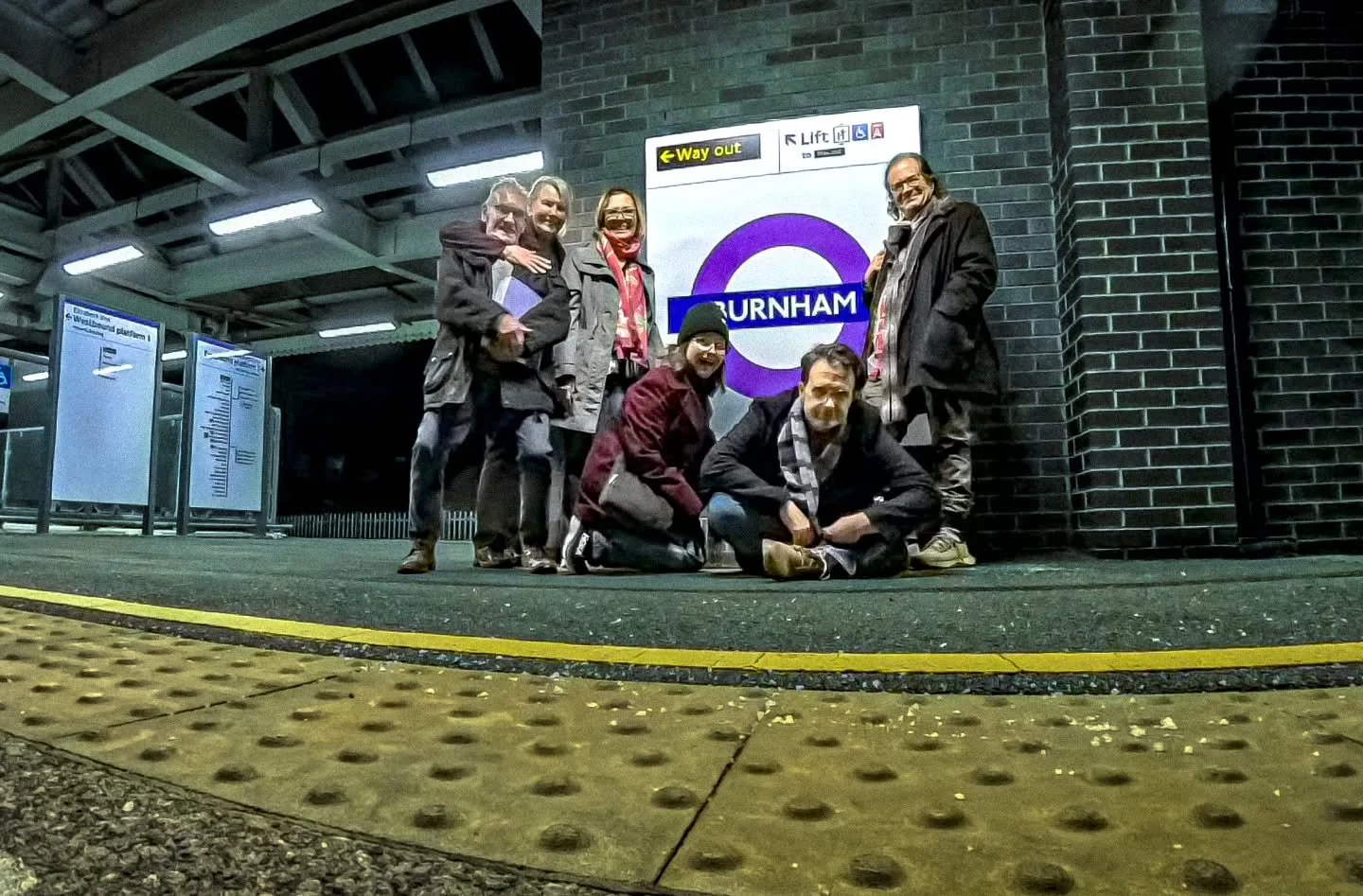 Your Tour London Theatre staff for the 2025 Winter program on our way to the absolutely delicious and beautiful @chorbazaarr in Sloug. More pics to follow, but my word that was perhaps the best Indian cuisine I've ever eaten in a perfectly beautiful 