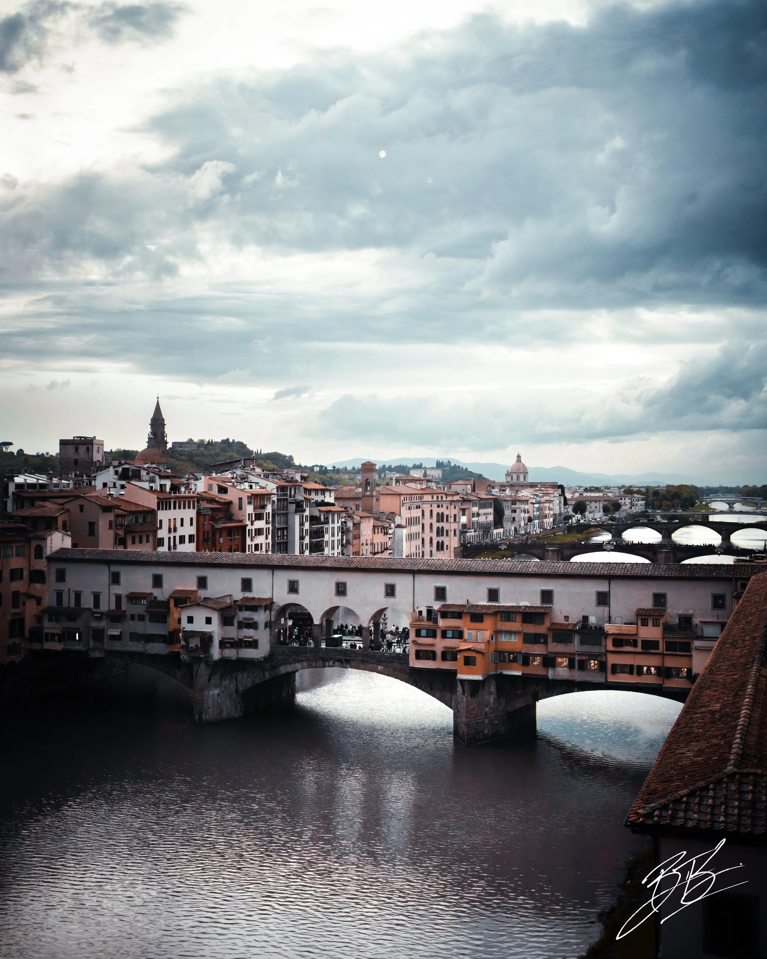 Florence Ponte Vecchio-BTS Media.jpg