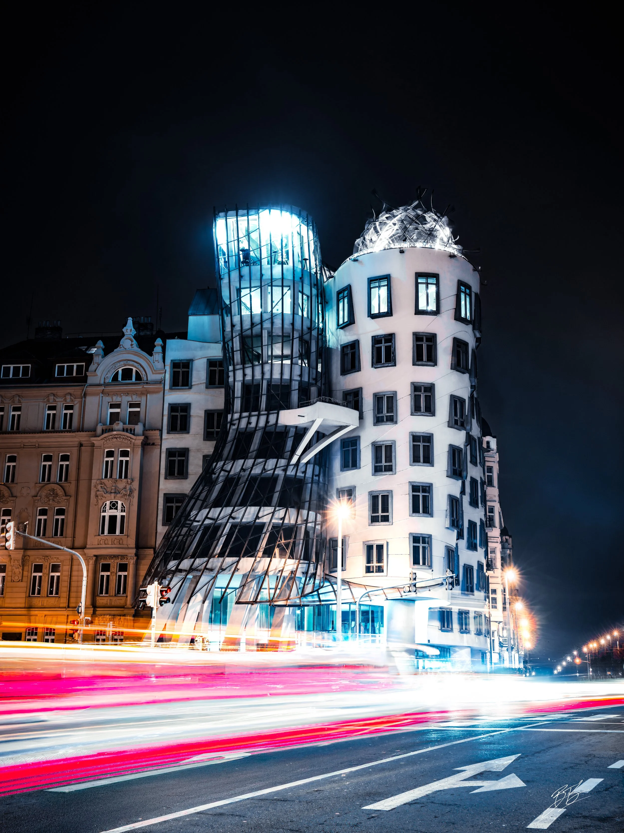 Dancing House-Prague FB-4.jpg