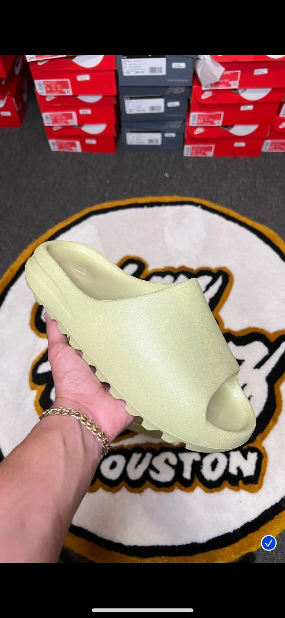 【本物保証 /関税・送料無料】adidas YEEZY Slide Resin s-l400.jpg