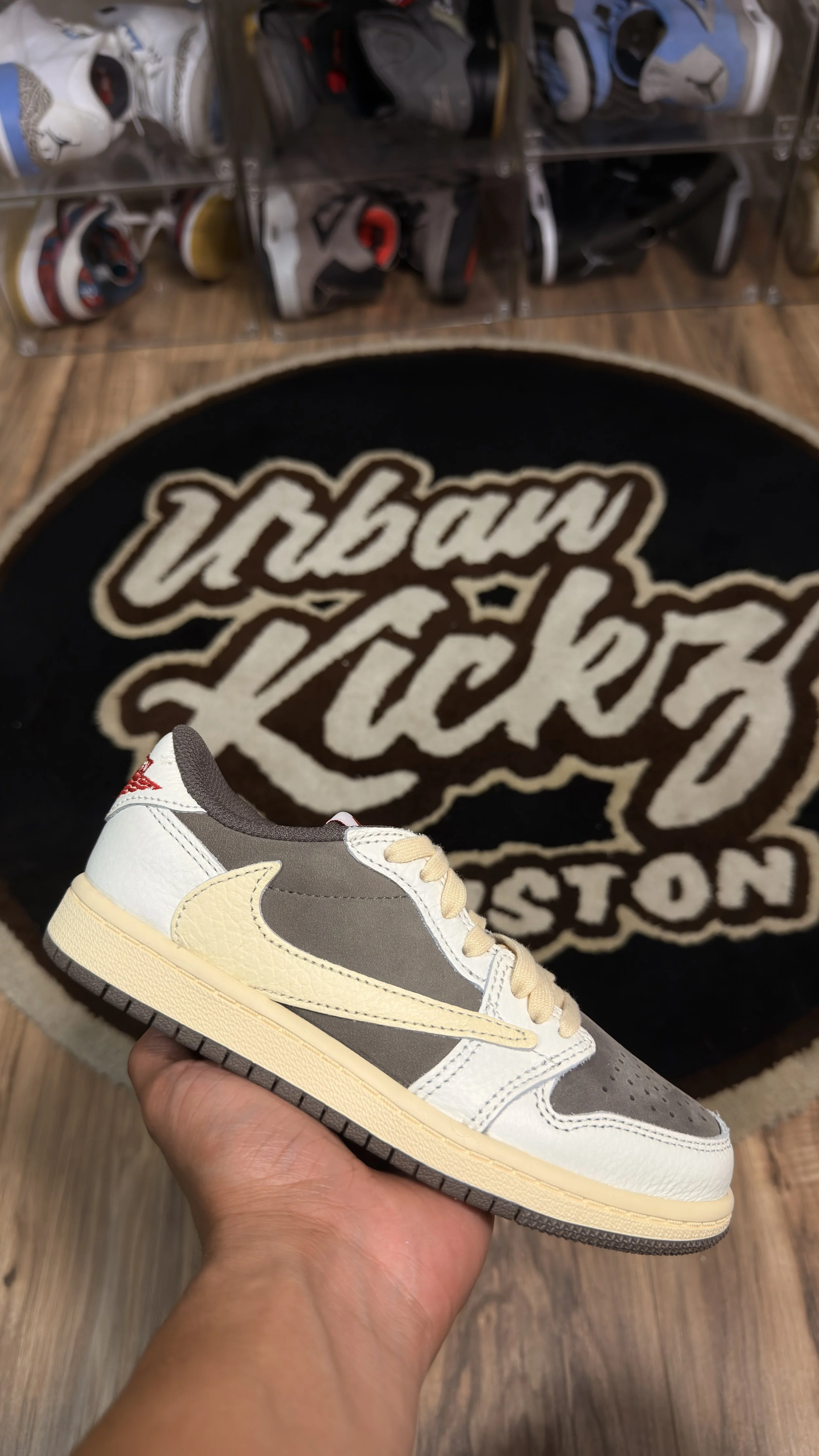 Travis Scott Reverse Mocha 13C preschool