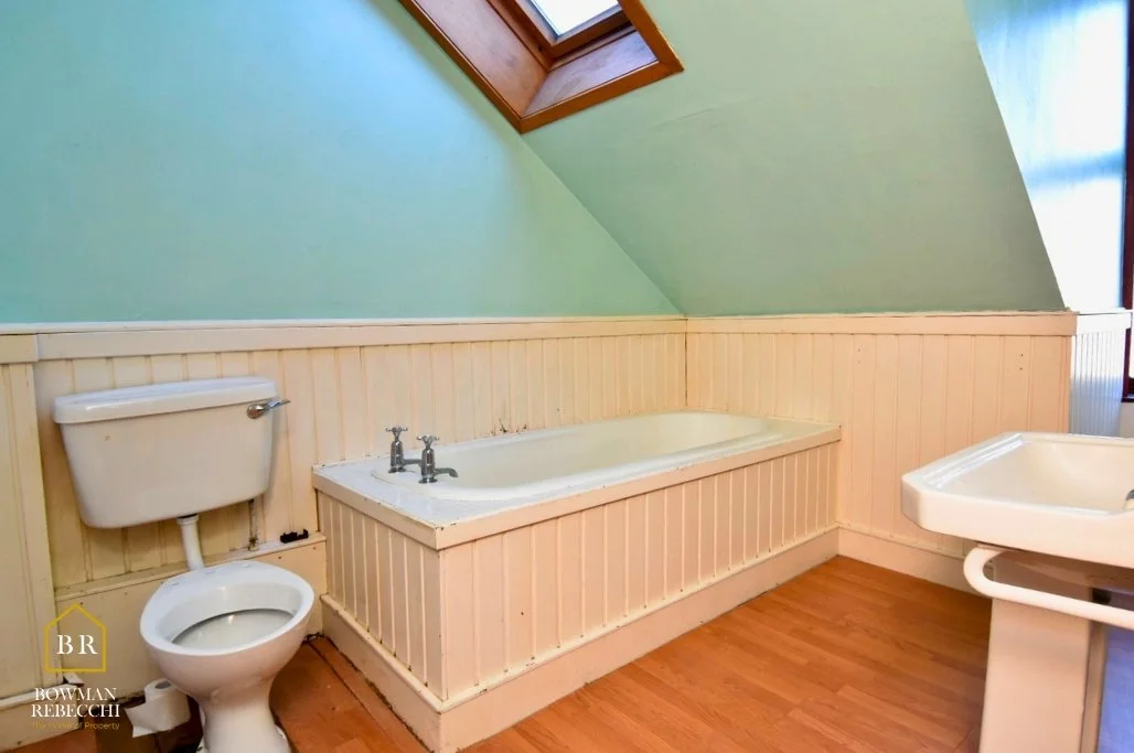 18 Forsyth Street, Greenock, PA16 — Bowman Rebecchi The Home of Property