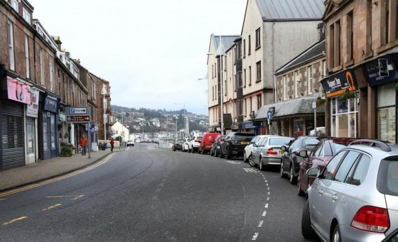 Ardgowan Hospice Opens New Bookshop In Gourock