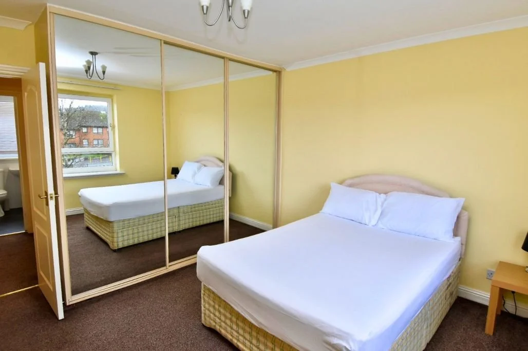 Bedroom (Master).jpg