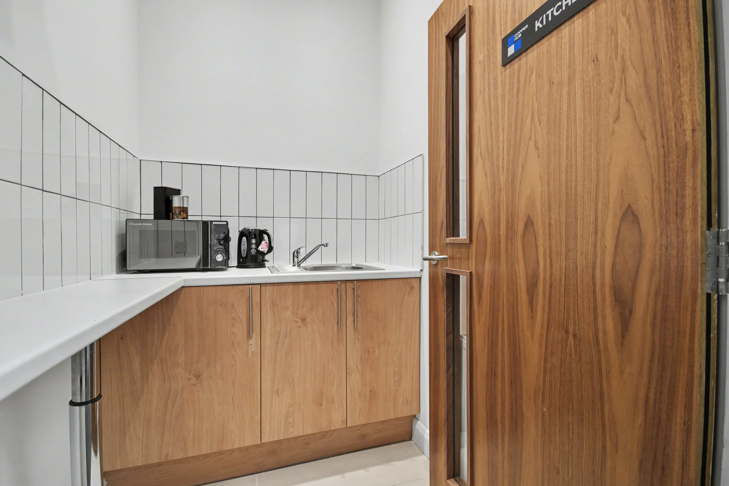 Communal Kitchen.JPG (Copy) (Copy) (Copy) (Copy) (Copy) (Copy) (Copy)