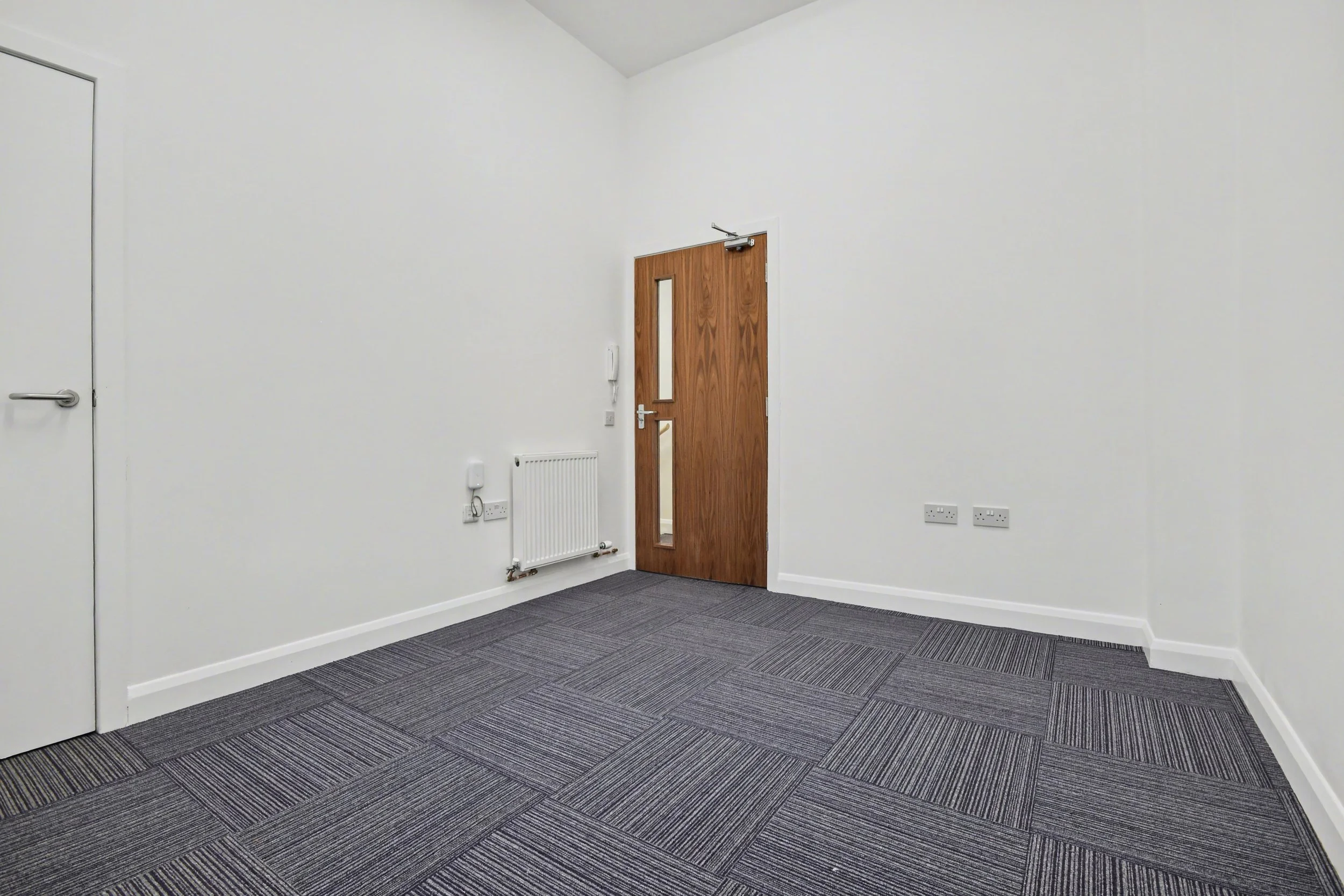 Suite 7 - Reverse.JPG