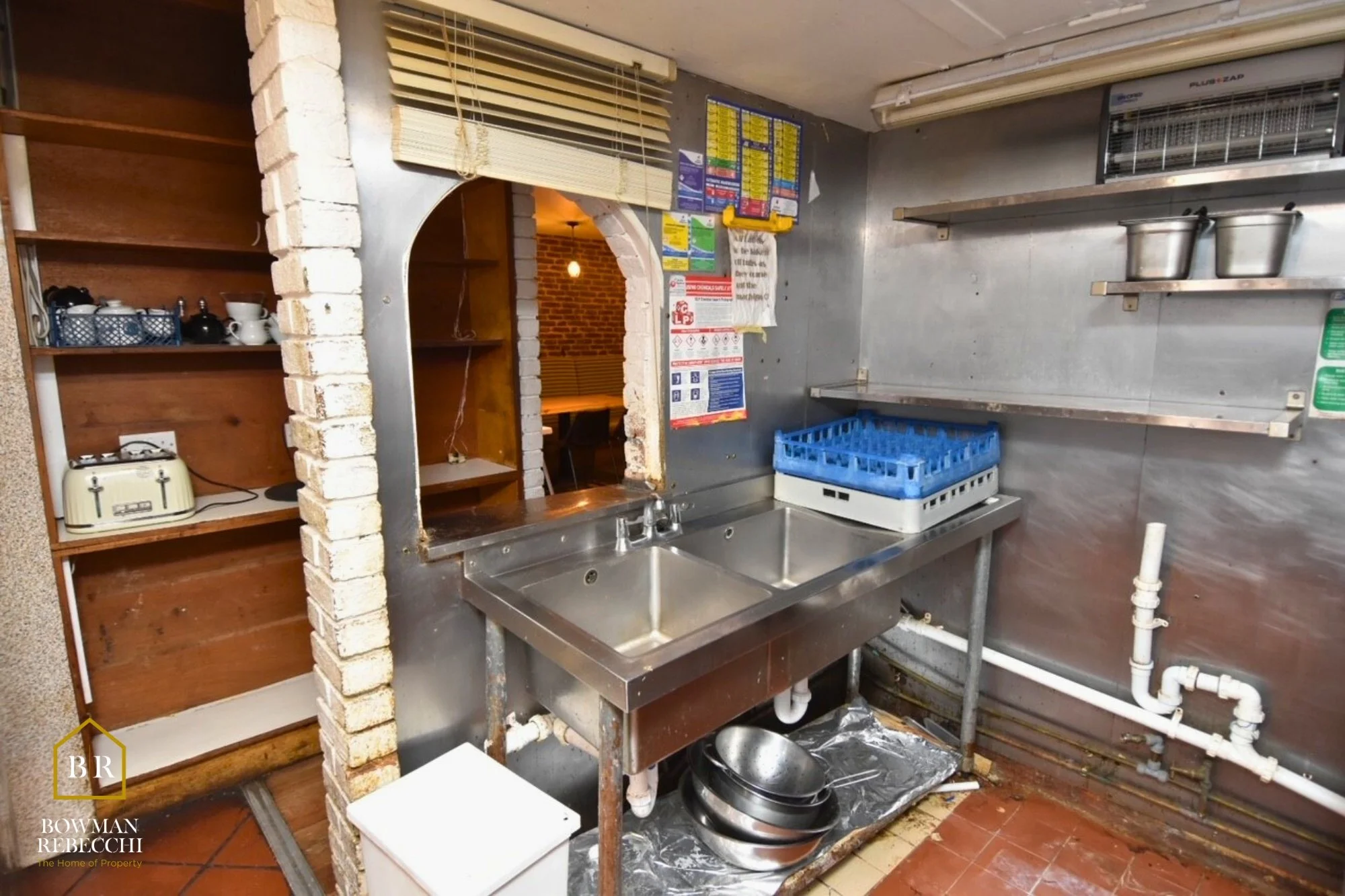 Kitchen Washing Area.jpg