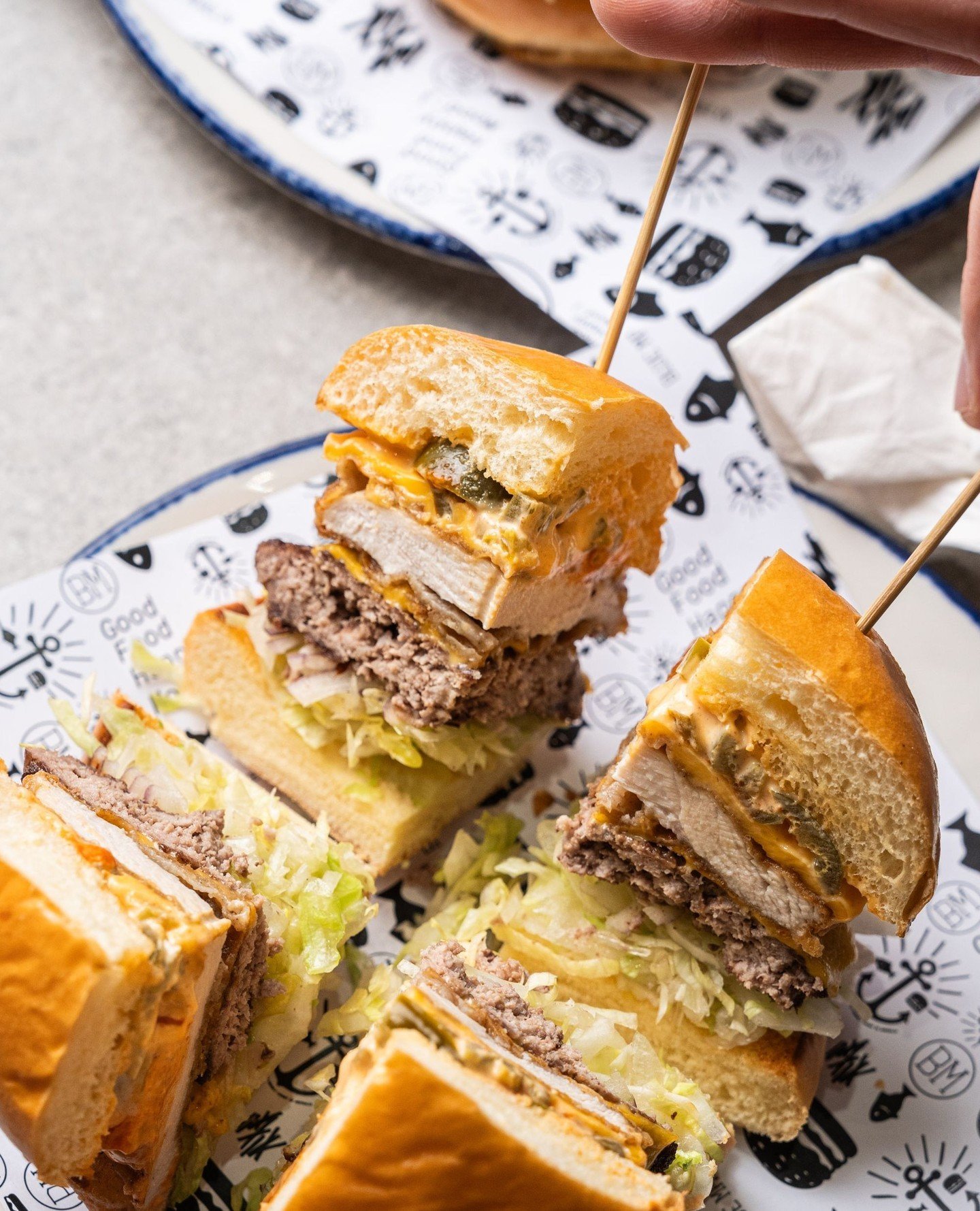 Remember when mum said it's what's inside that counts? We couldn't agree more 🤤 Come enjoy what's inside our burgers for only $18 today! ⁠
⁠
Wednesday daily deal: $18 burger &amp; chips 🍔🍟