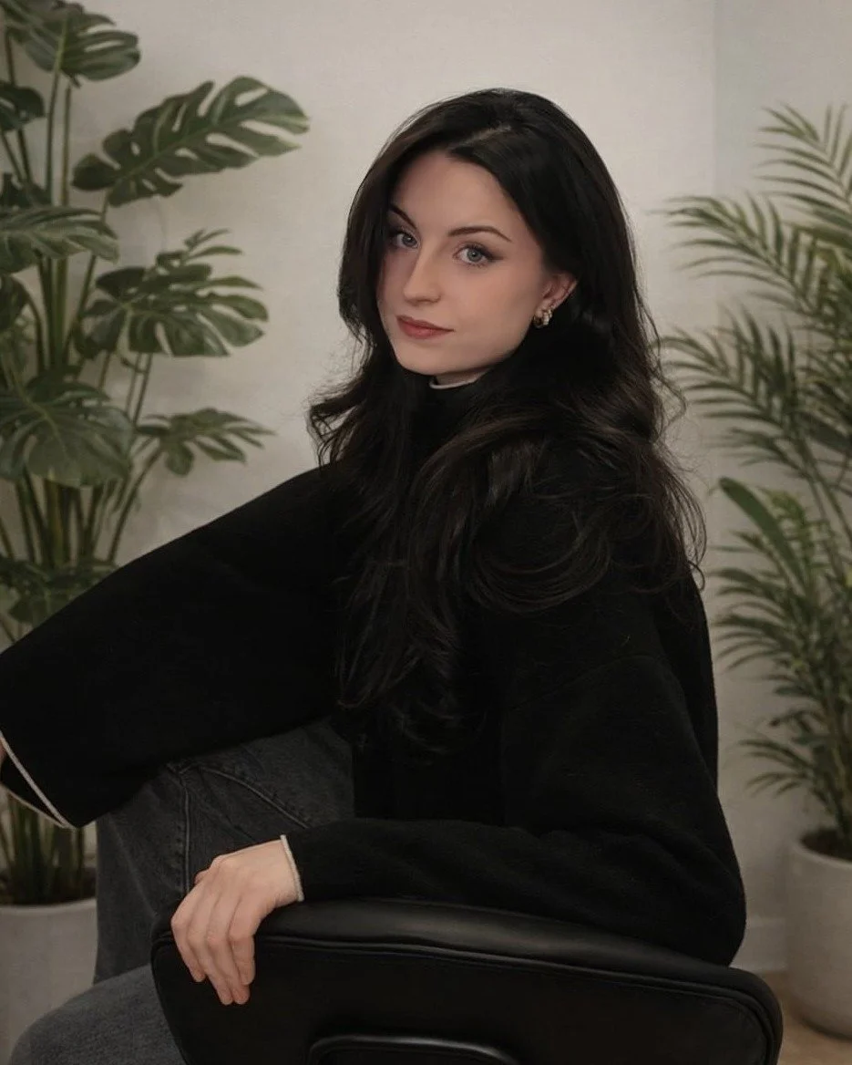 🌕 Full Moon - March 6
Tattoo by Alicia from Elysium Tattoo Studio will be there this Friday starting at 6 p.m.!

✨ Try a temporary tattoo, the perfect way to see how a tattoo looks on you before getting the real thing.
✨ Con