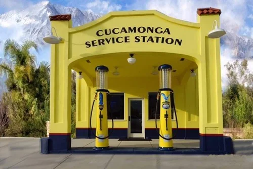 Cucamonga Service Station, museum in Foothill Boulevard, Rancho Cucamonga, photo 6 of 7