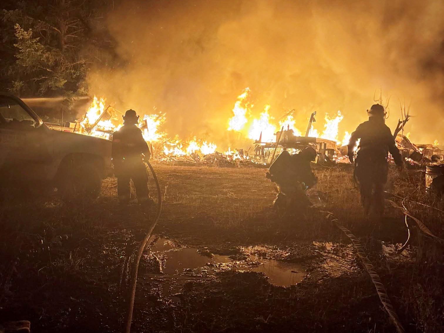 Local Firefighters Contain Spread of Fire