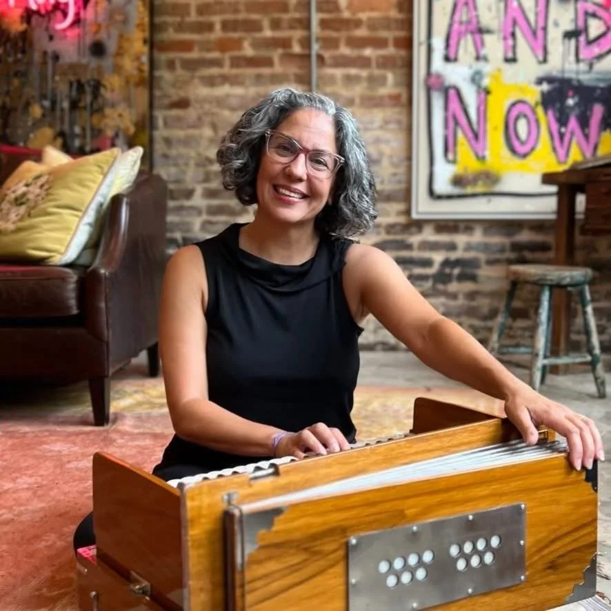 I&rsquo;m thrilled to be the guest speaker at the UUCA this Sunday. @uucatl 

&ldquo;This Sunday at UUCA, we are honored to welcome Shonali Banerjee as our guest speaker. 

Shonali is the founder of Singing Resistance ATL, a powerful community moveme