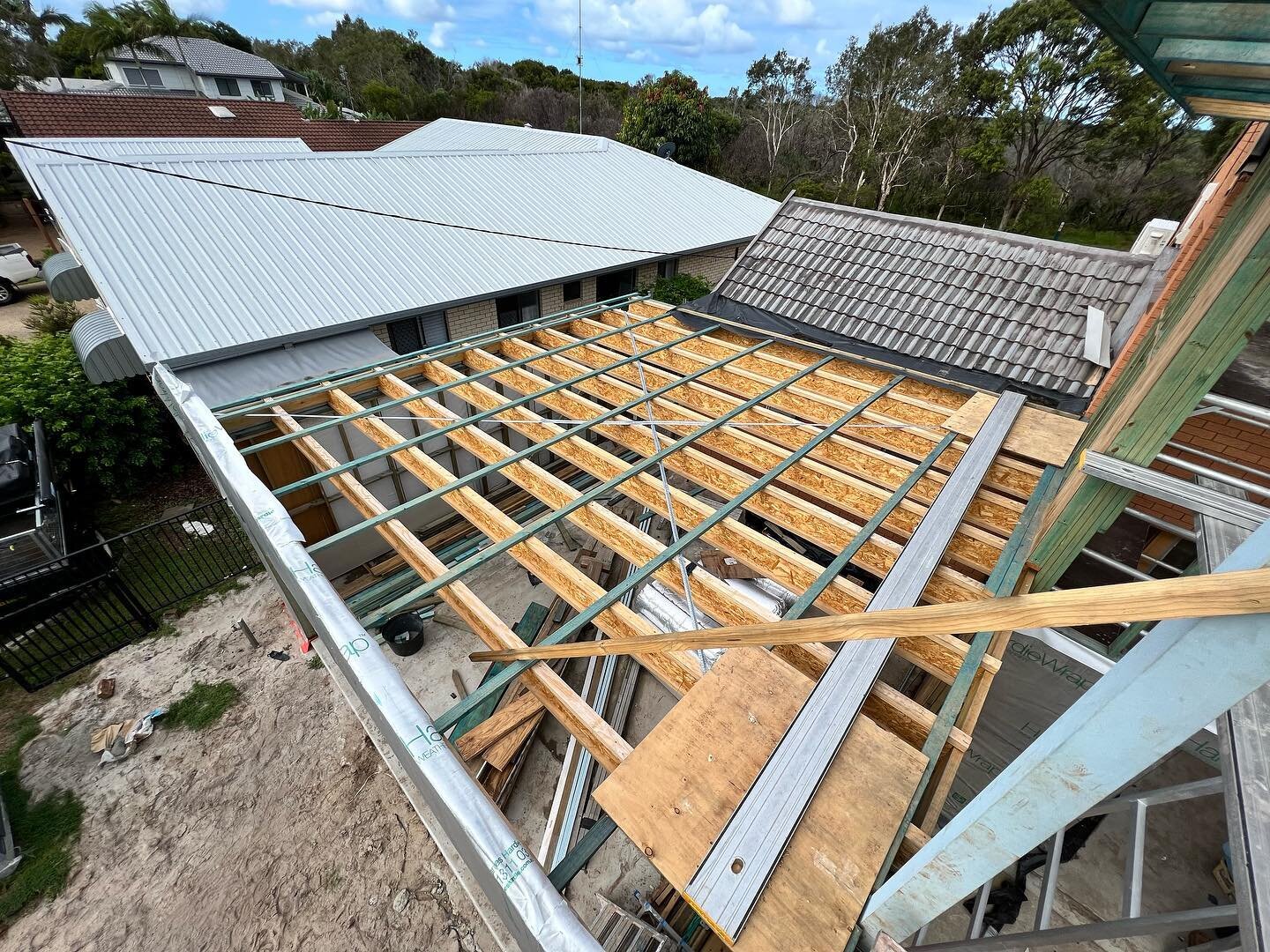 Roof is on just beat the storm ready for windows and clad