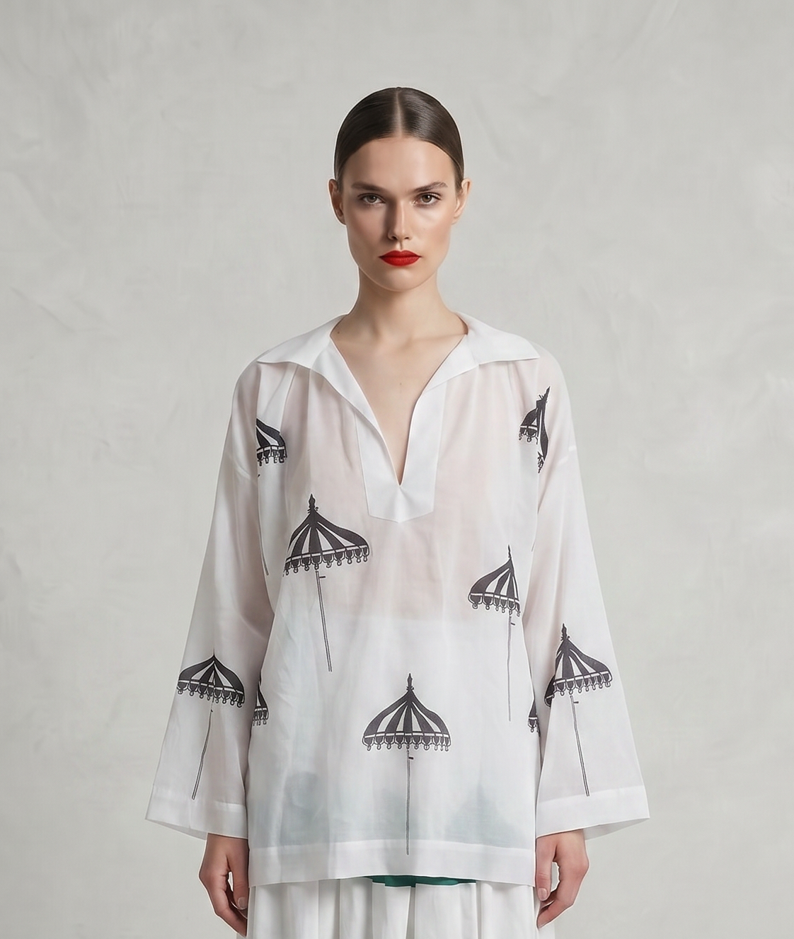 Era Blouse with Patio Umbrellas in Crew Le Sirenuse Blue Stripes