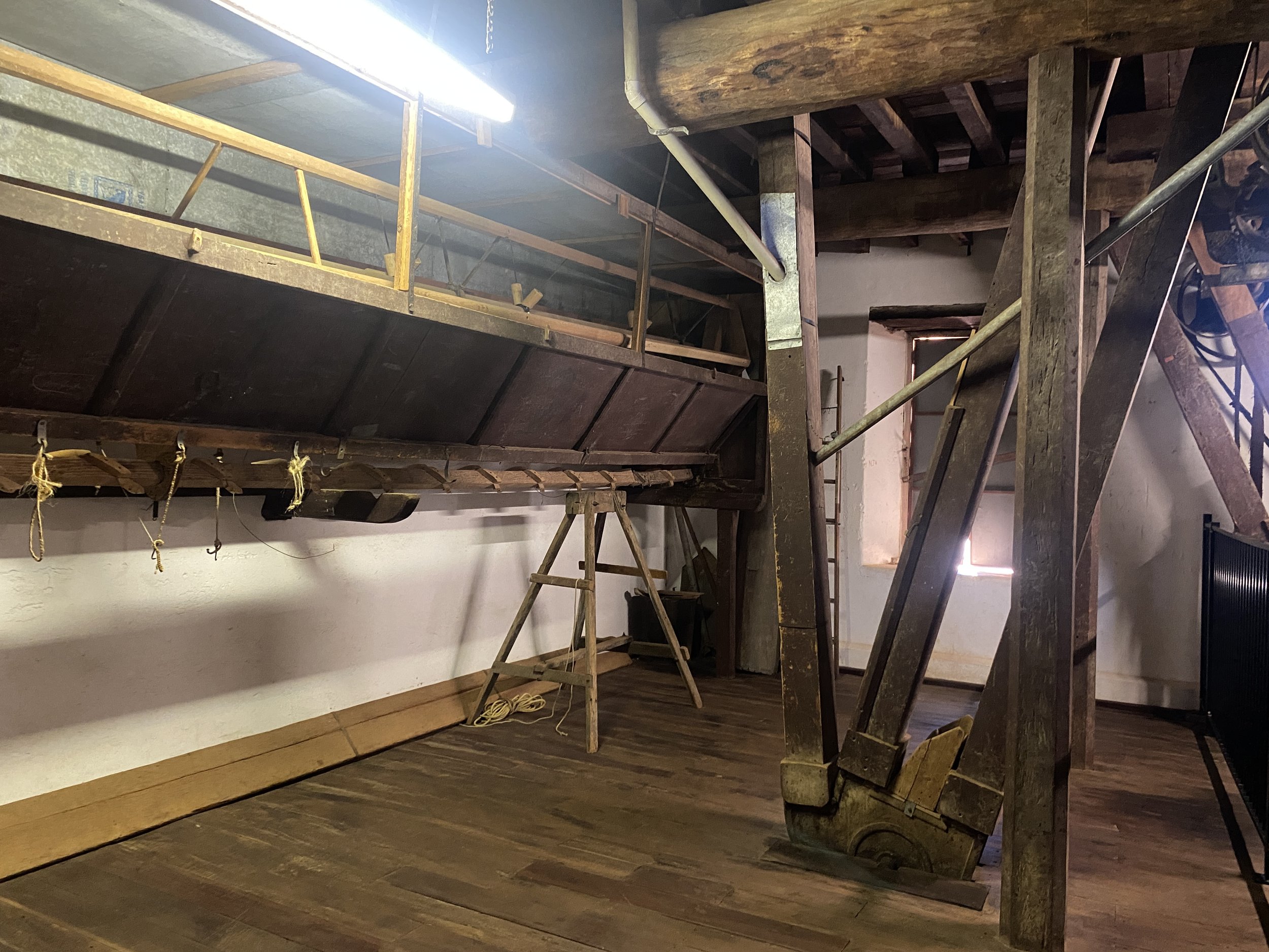 milling  New Norcia.JPG