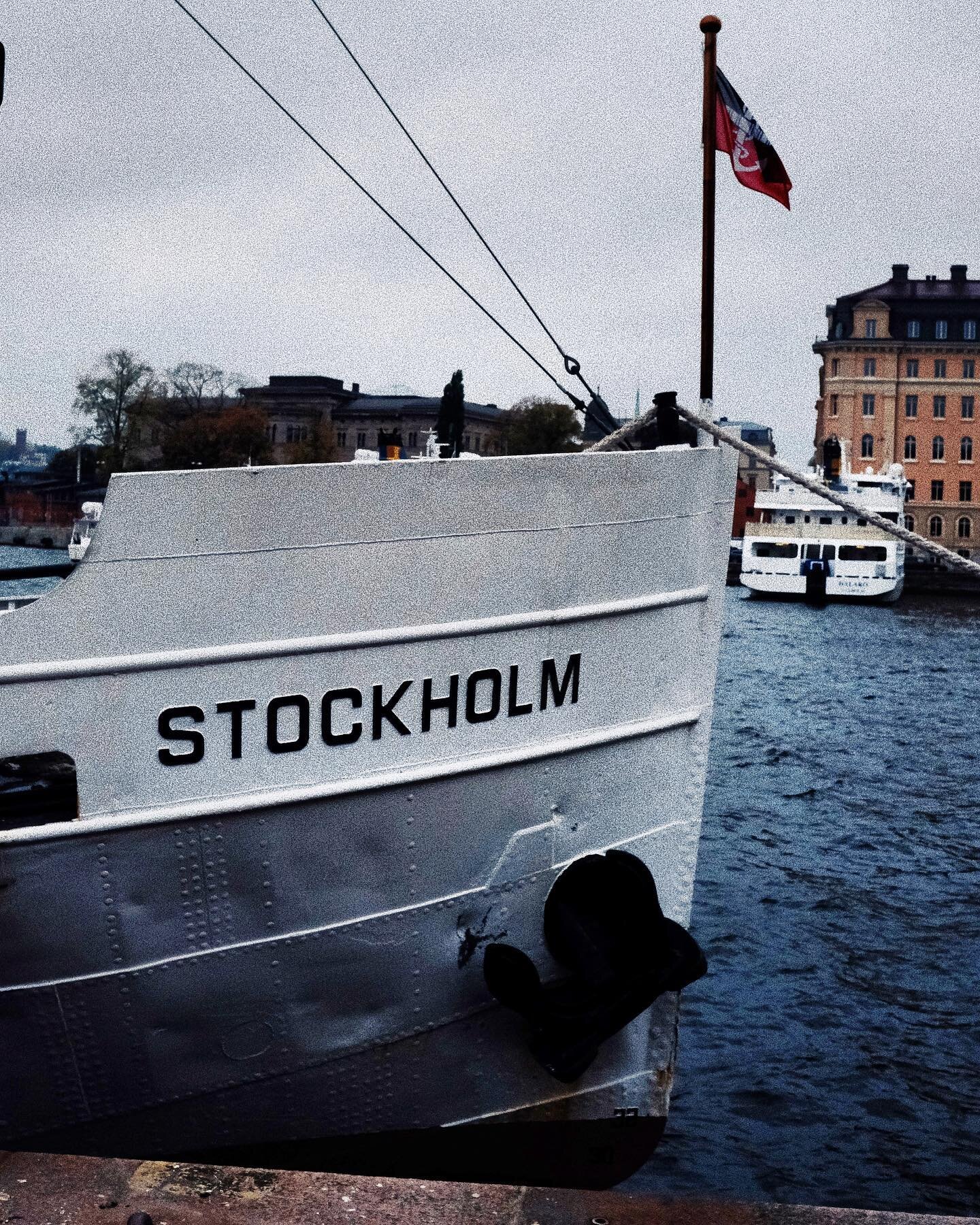 #stockholm
.
#sweden #upnorth #archipelago #theoutbound #abba #traveltheworld #escapeplan #&ouml;stermalm #capitalofscandinavia #homeawayfromhome