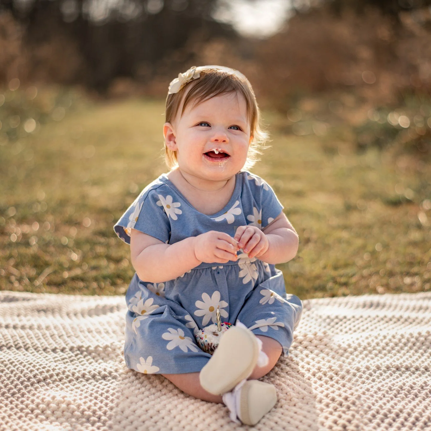 🧁ONE🧁
Fun cupcake session to celebrate this sweet girl's first birthday!

 #birthday #birthdaysession #cakesmash #birthdaygirl #birthdaycake #birminghamphotograher #photography #helenaphotographer #caleraphotographer #pelhamphotographer #alabasterp