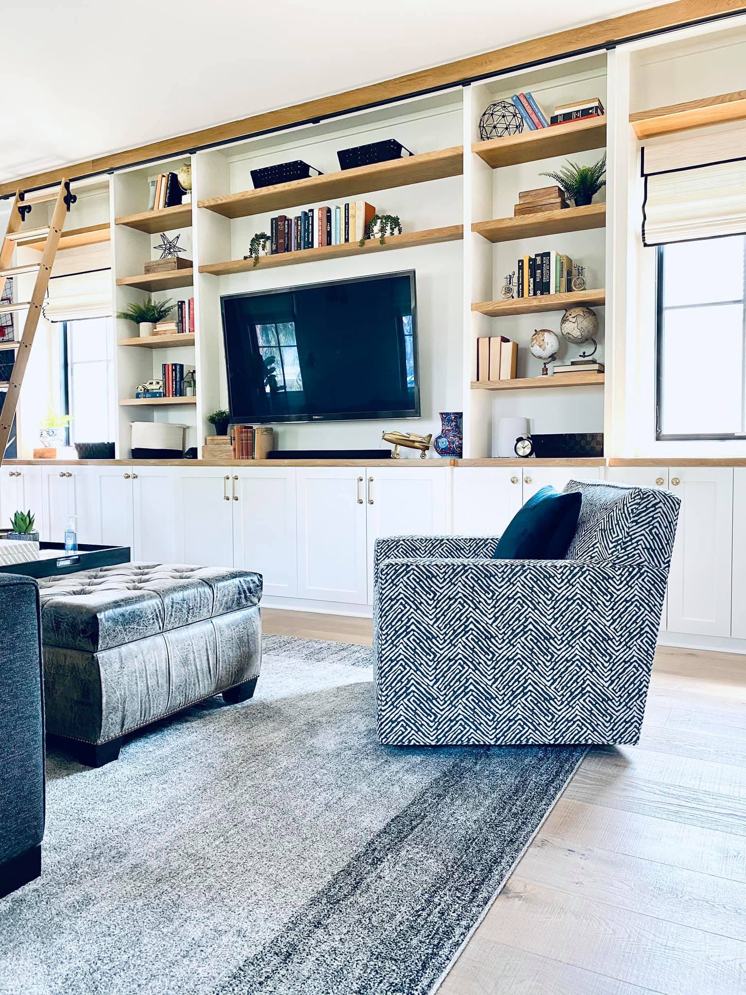 Our process carefully considers how cabinetry, interior design, lighting, furnishings, millwork, and renovation details work together to create interiors that feel cohesive, highly functional, and deeply connected to the home itself.