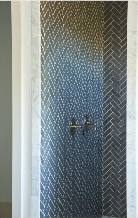 our fully integrated in-house process combines interior design, custom cabinetry, millwork, and renovation under one experienced boutique team.