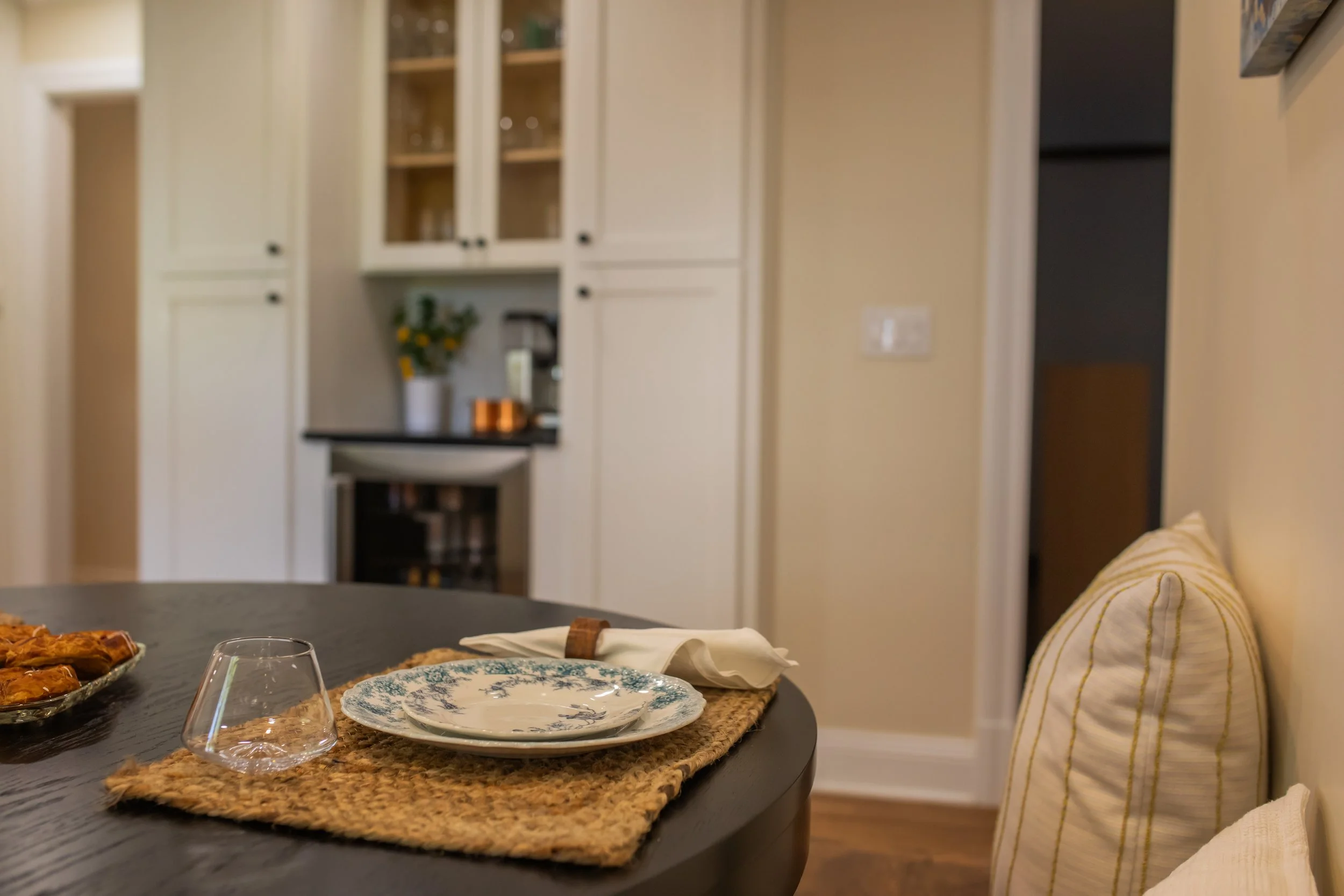  Custom Kitchen Cabinets, Interior Design & Full Kitchen and Bathroom Remodel  - Amherst, NY