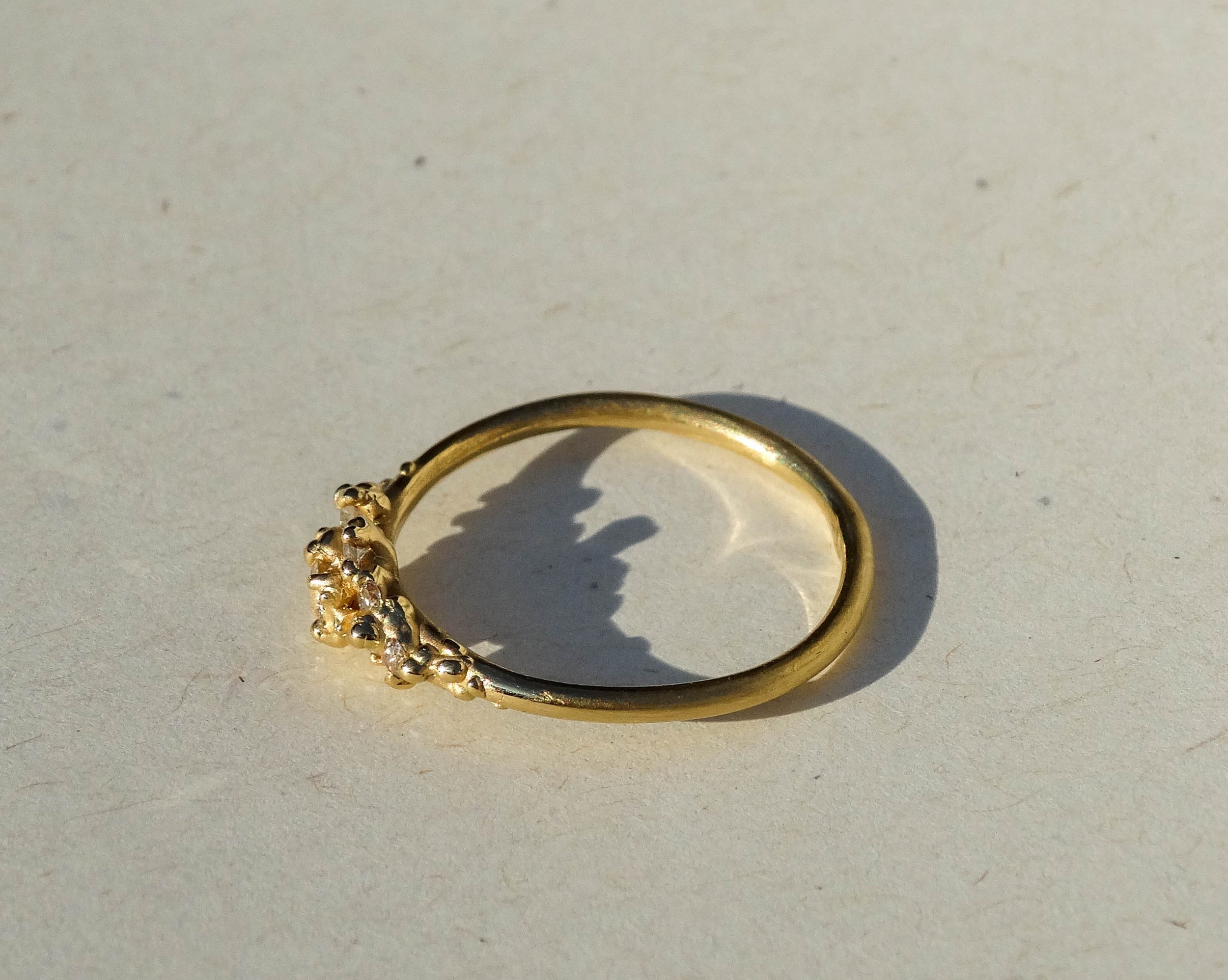 https://i.etsystatic.com/24336912/r/il/cb72ce/3773015267/il_fullxfull.3773015267_81l0.jpg