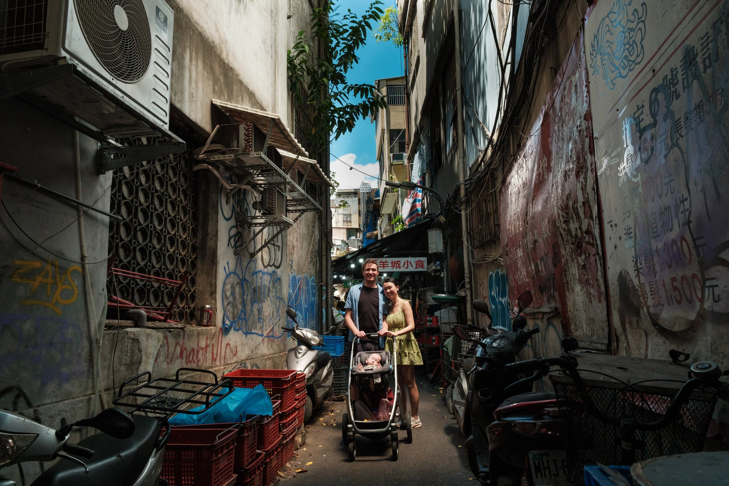 When a Sense of Place Matters: Capturing Taipei in a Family Photoshoot