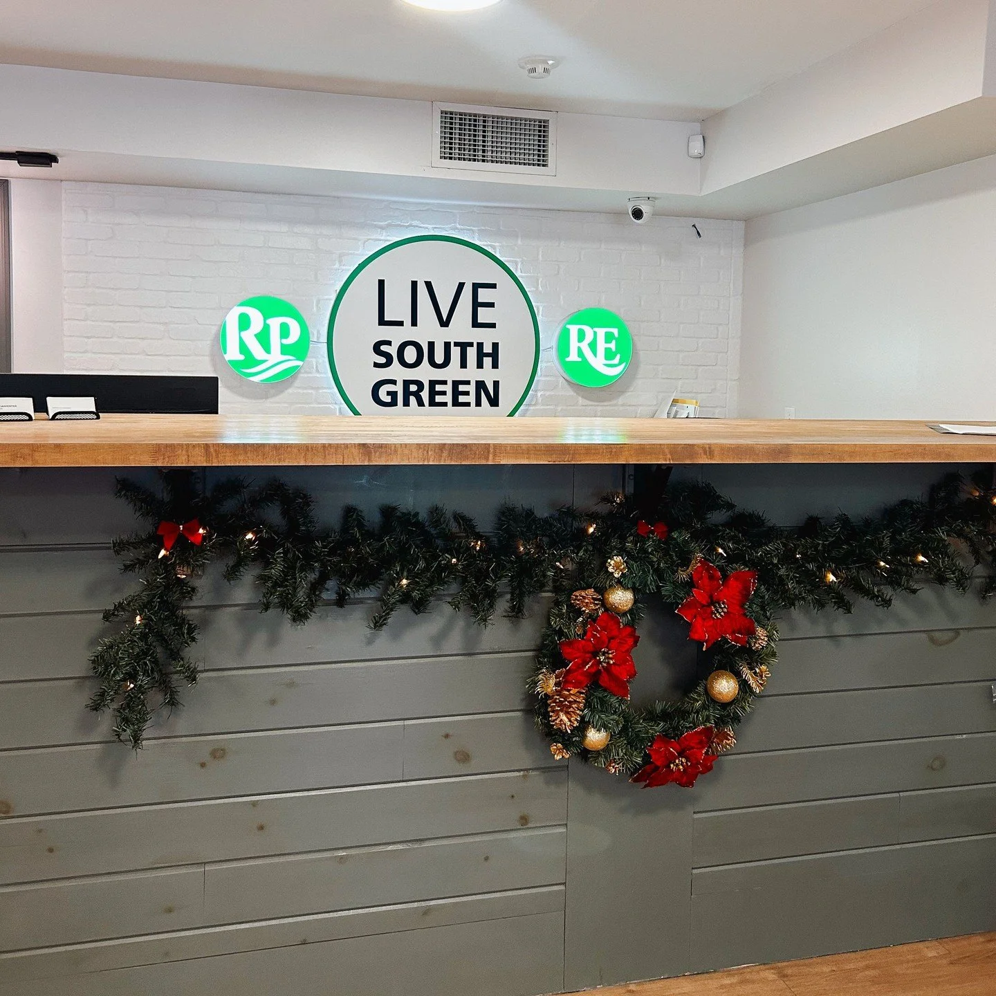 Its beginning to look a lot like christmas!🎄