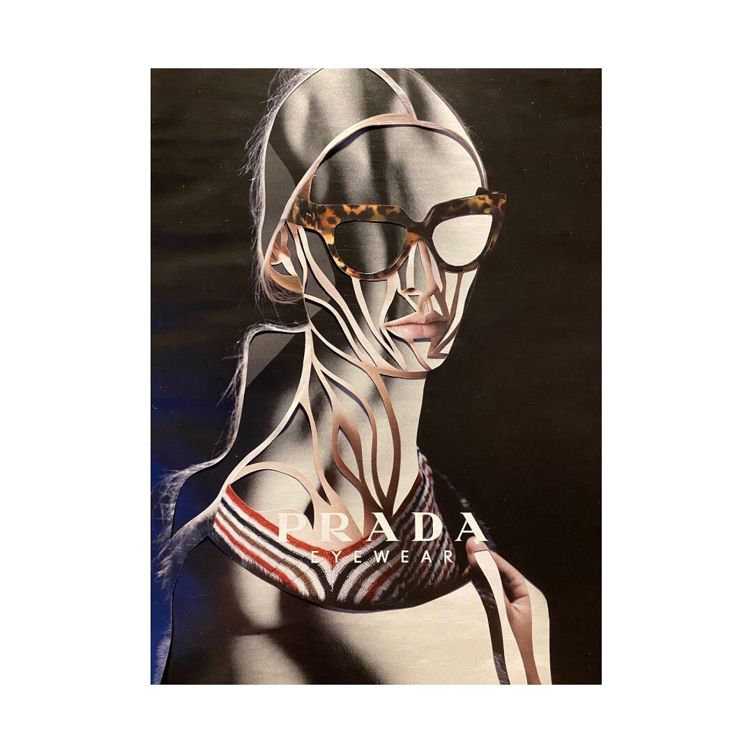 She&rsquo;s evolving &bull; Deconstructing the image of womxn &bull; Vogue Germany 04/2013 

#visualart #paperart #analogcollage #art #collage #berlin #london #womanartist #prada #pradaeyewear #vogue #saskiareis