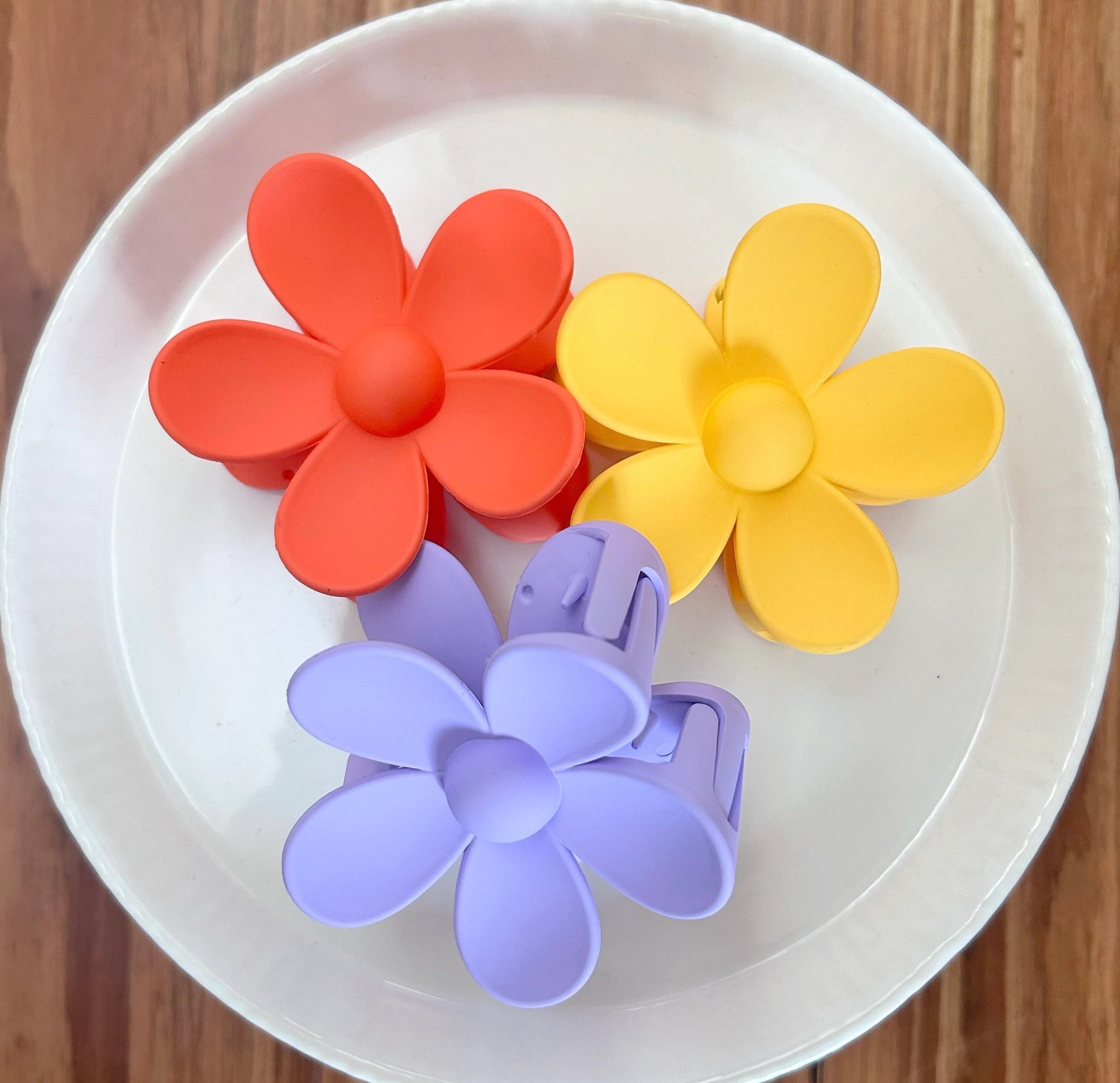 Daisy Flower Hair Claw Clip, Women Matte Hair Clip, Adult Hair Claws, Summer Hair Claw, Hair Clasp, Adult Hair Accessories, Girlfriend Gifts