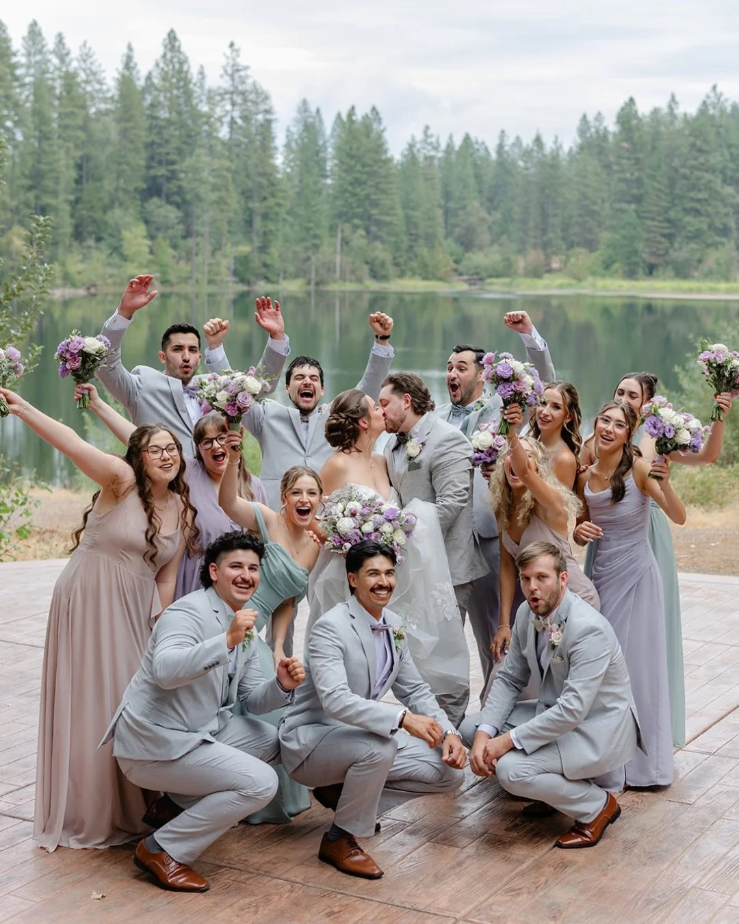 Pastels don't have to feel predictable. This soft wisteria-inspired shade brings a little color to the bridal party while still feeling completely at home against all that green 🌿⁣
⁣
Photo: @natalie_renee_photography⁣
Coordinator: @ranchandvinecolle