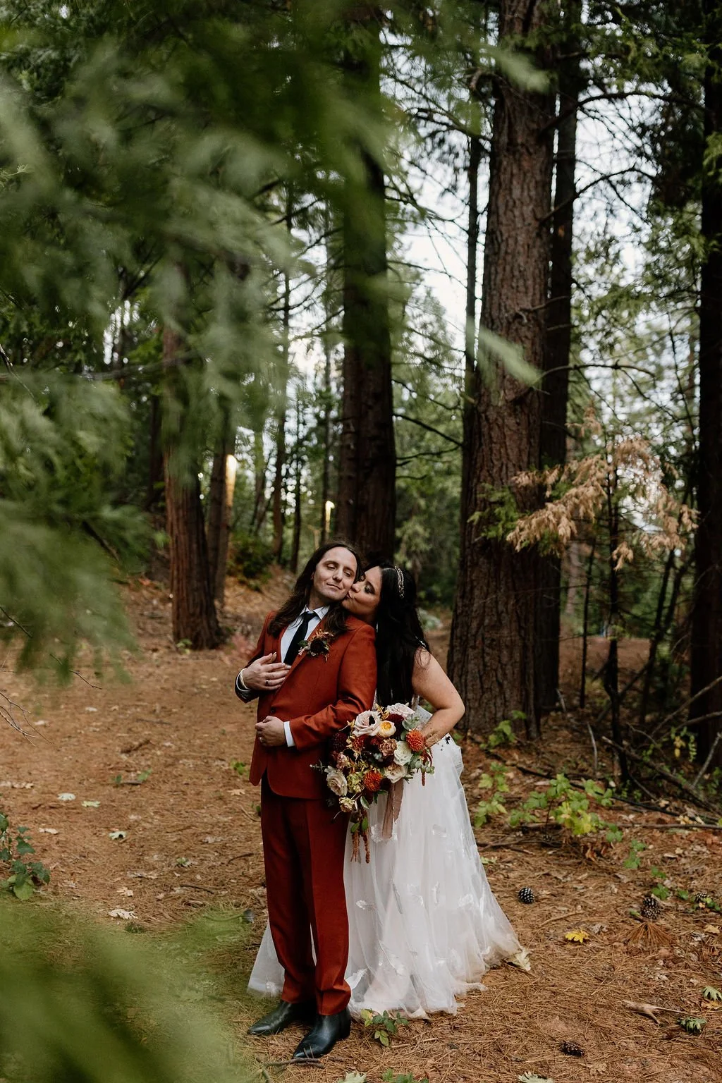 forest wedding venue portraits