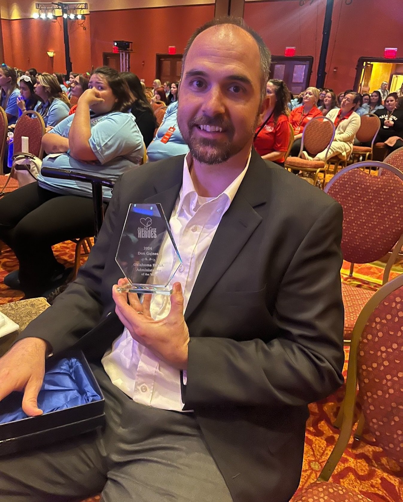 Congratulations to Don Gaines, HPTC, Assistant Superintendent of Daytime, for receiving the HOSA Administrator of the Year award last night at the HOSA State Leadership Conference! 

A well-deserved award, thank you for your dedication to our amazing