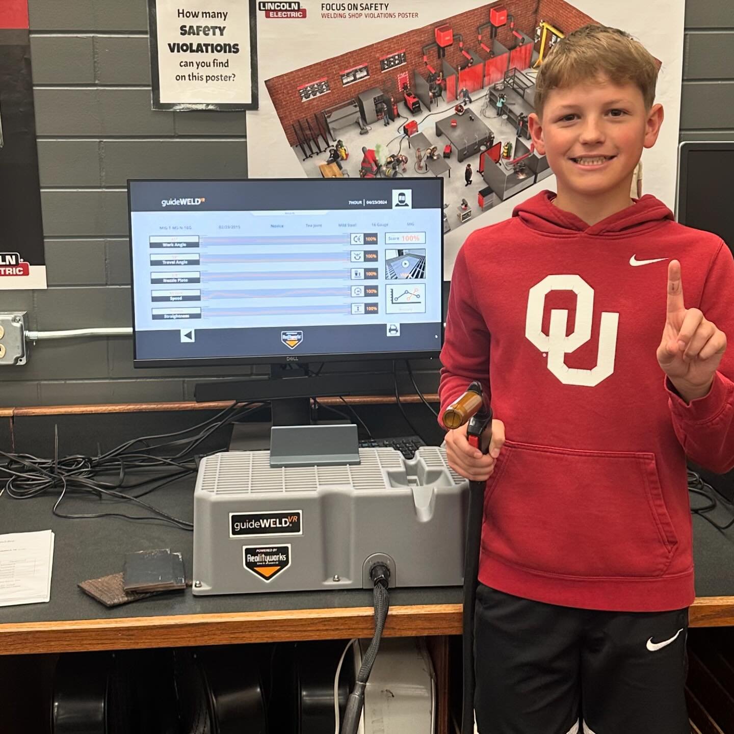 Our first ever perfect score on the virtual welder!! Congrats to 6th grade TAP student Chace Mendell! 

Very impressive!