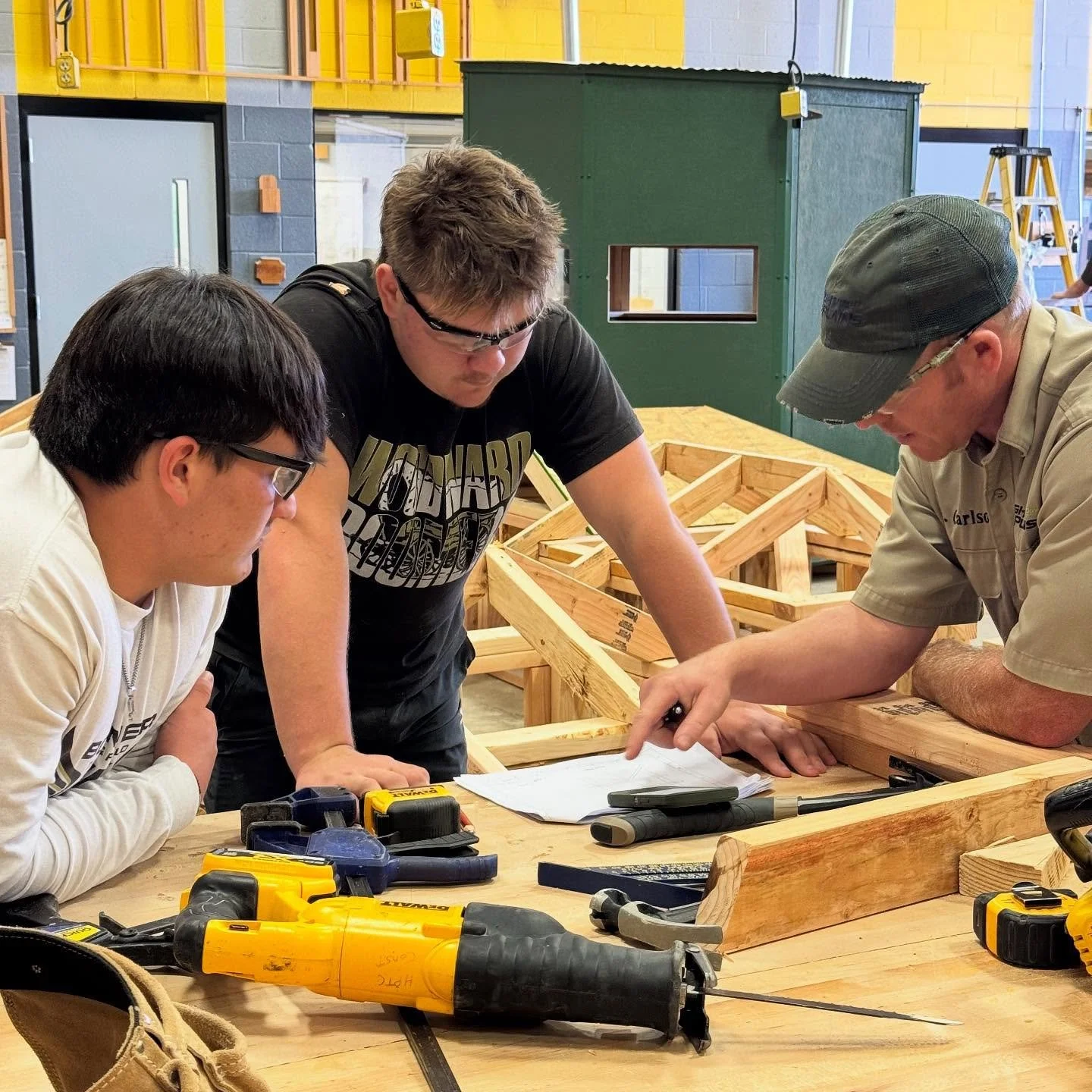 🛠️👷&zwj;♂️ Our Construction students are hard at work in the shop, building skills and gaining hands-on experience that will last a lifetime! 💪🔨
